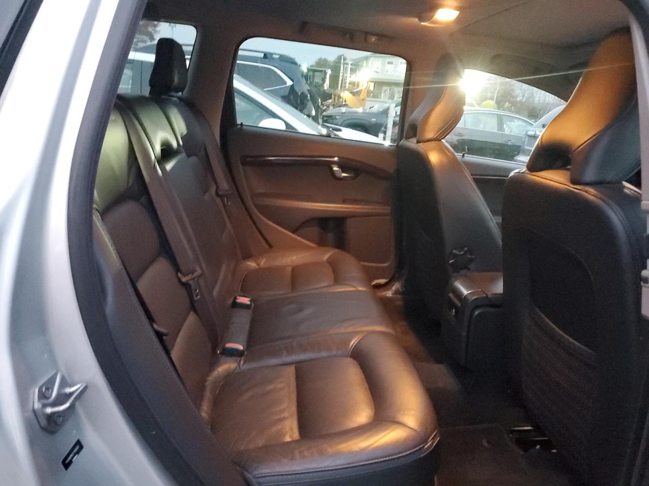 2015 Volvo Xc70 T6 Premier+ Silver vin: YV4902NC2F1200321