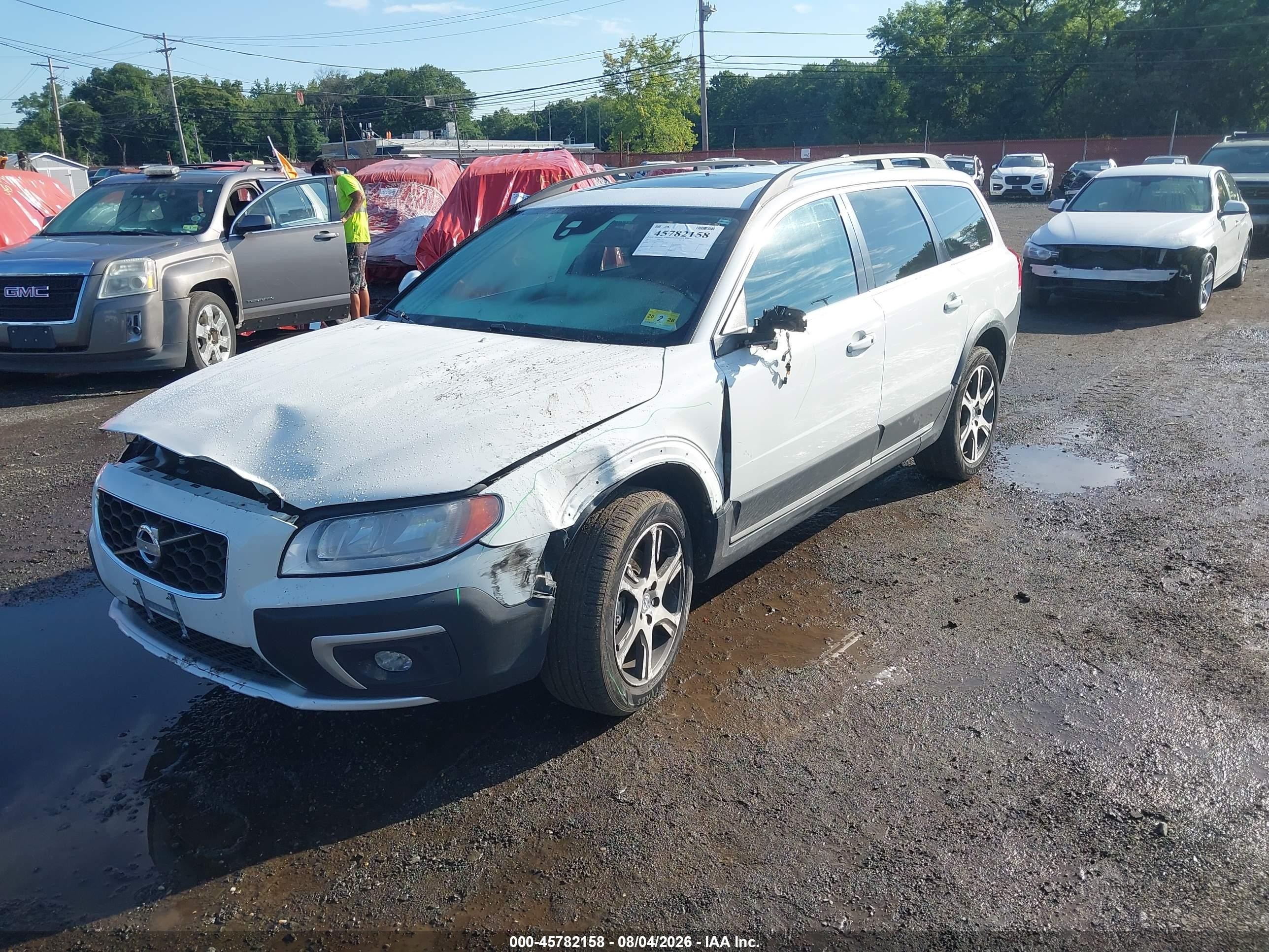 2015 Volvo Xc70 T6 Platinum White vin: YV4902ND2F1201008