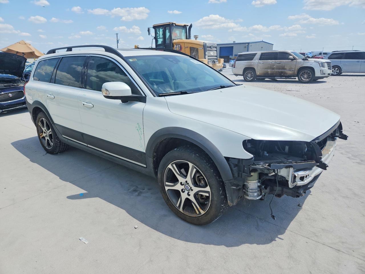 2015 Volvo Xc70 T6 Premier White vin: YV4902NK7F1208695