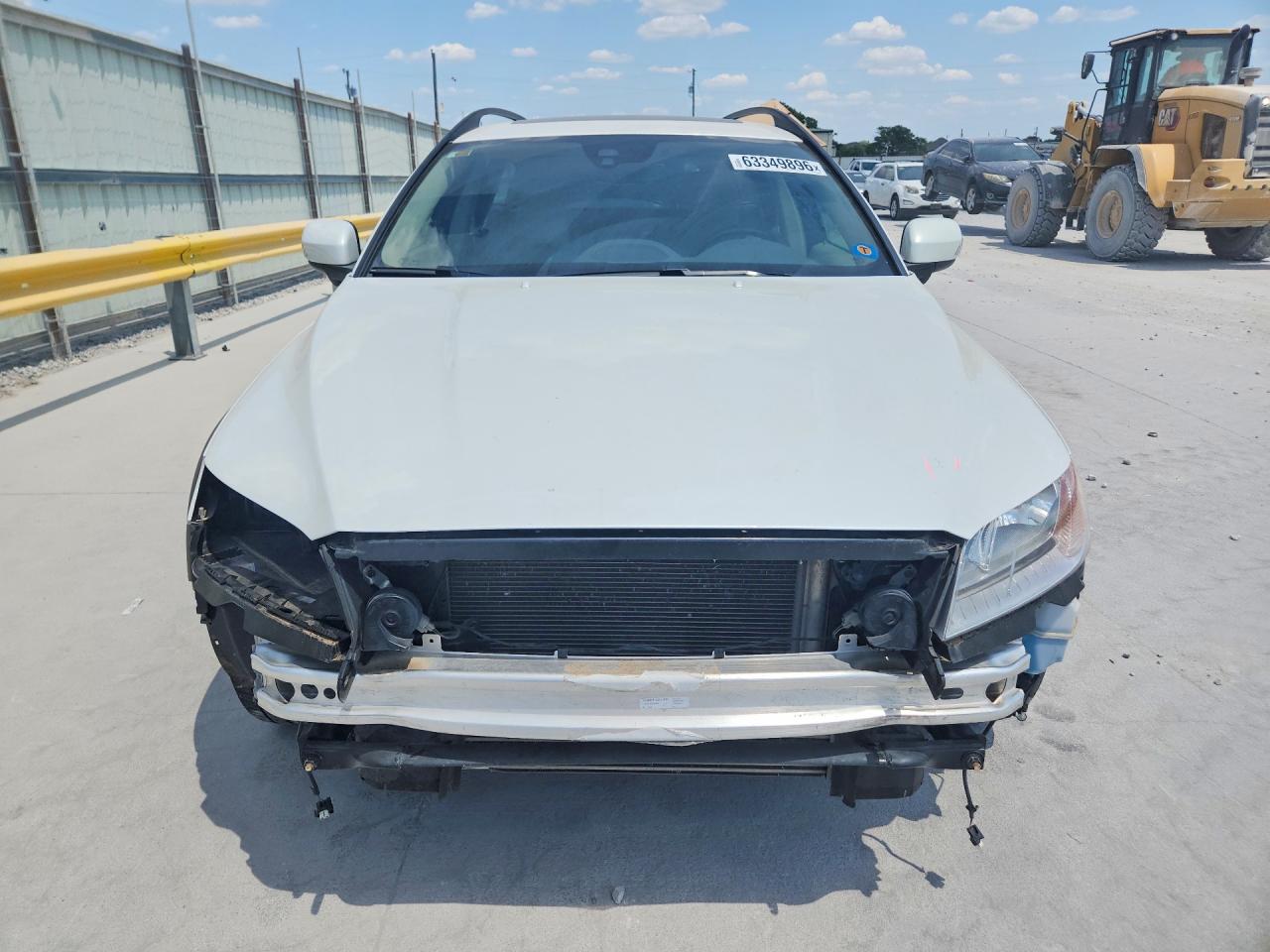 2015 Volvo Xc70 T6 Premier White vin: YV4902NK7F1208695