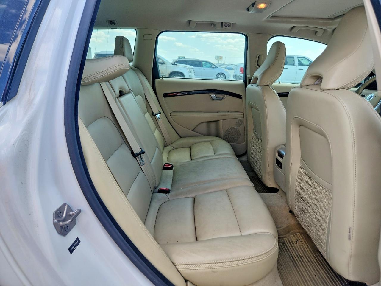 2015 Volvo Xc70 T6 Premier White vin: YV4902NK7F1208695