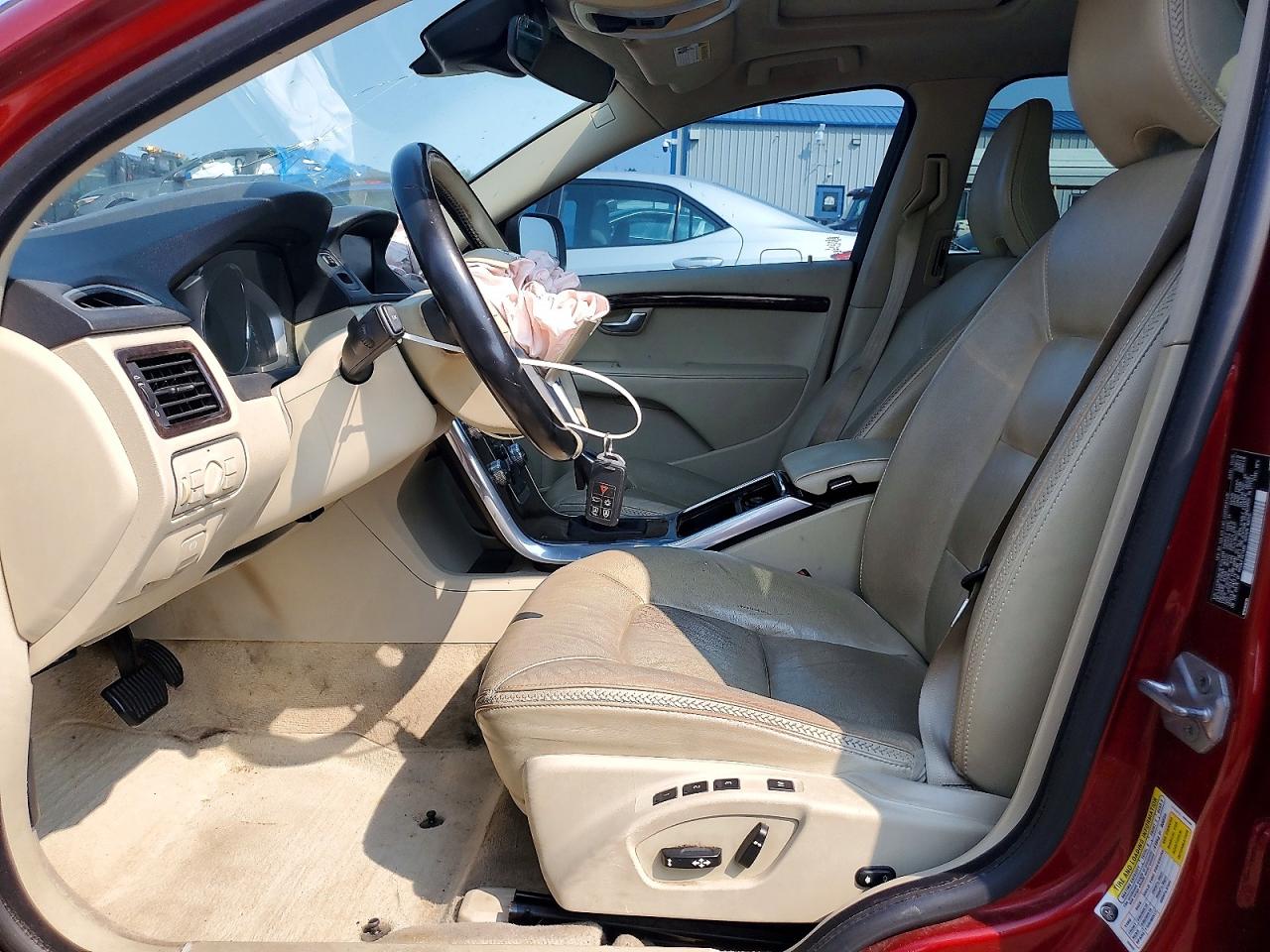 2015 Volvo Xc70 T6 Premier Темно-бордовый vin: YV4902NK9F1224400