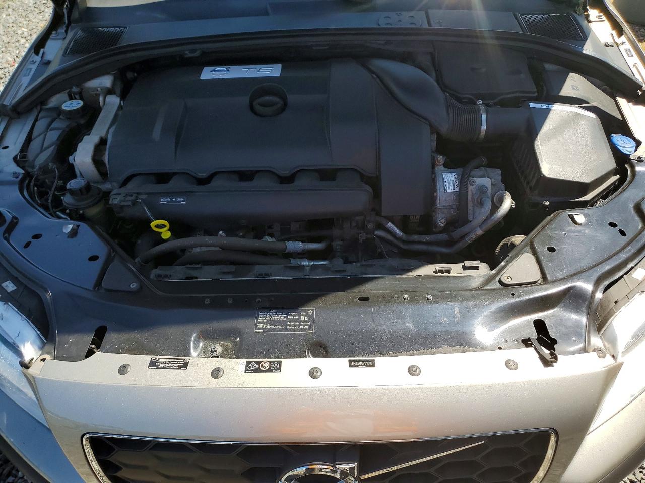2015 Volvo Xc70 T6 Platinum Tan vin: YV4902NM6F1218538