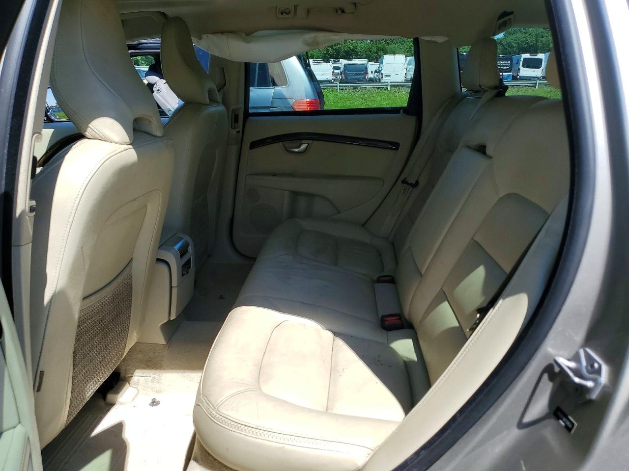 2015 Volvo Xc70 T6 Platinum Tan vin: YV4902NM6F1218538