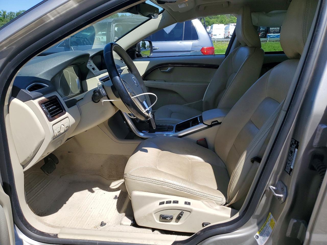 2015 Volvo Xc70 T6 Platinum Tan vin: YV4902NM6F1218538