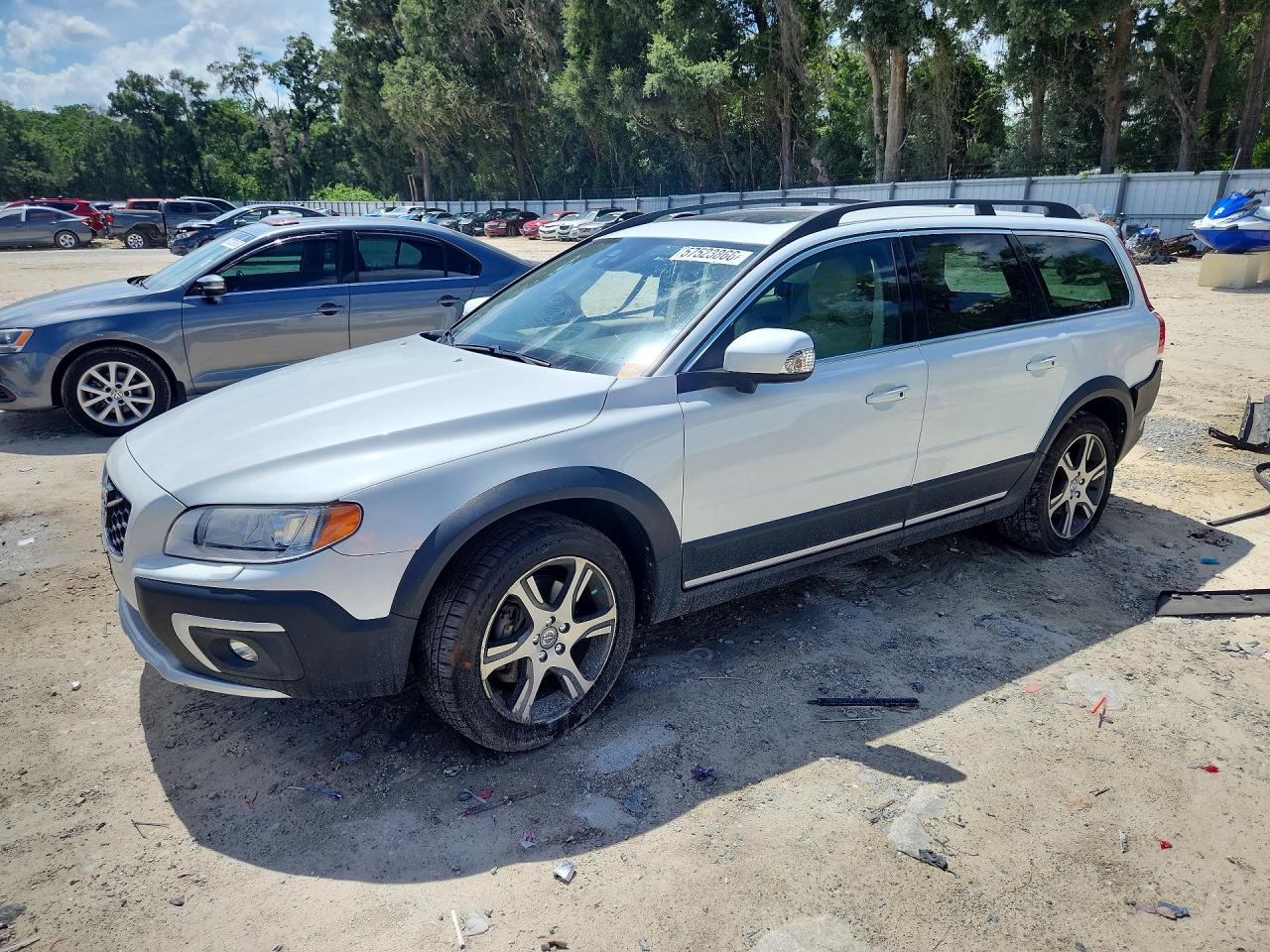 2015 Volvo Xc70 T6 Platinum White vin: YV4902NM9F1225578