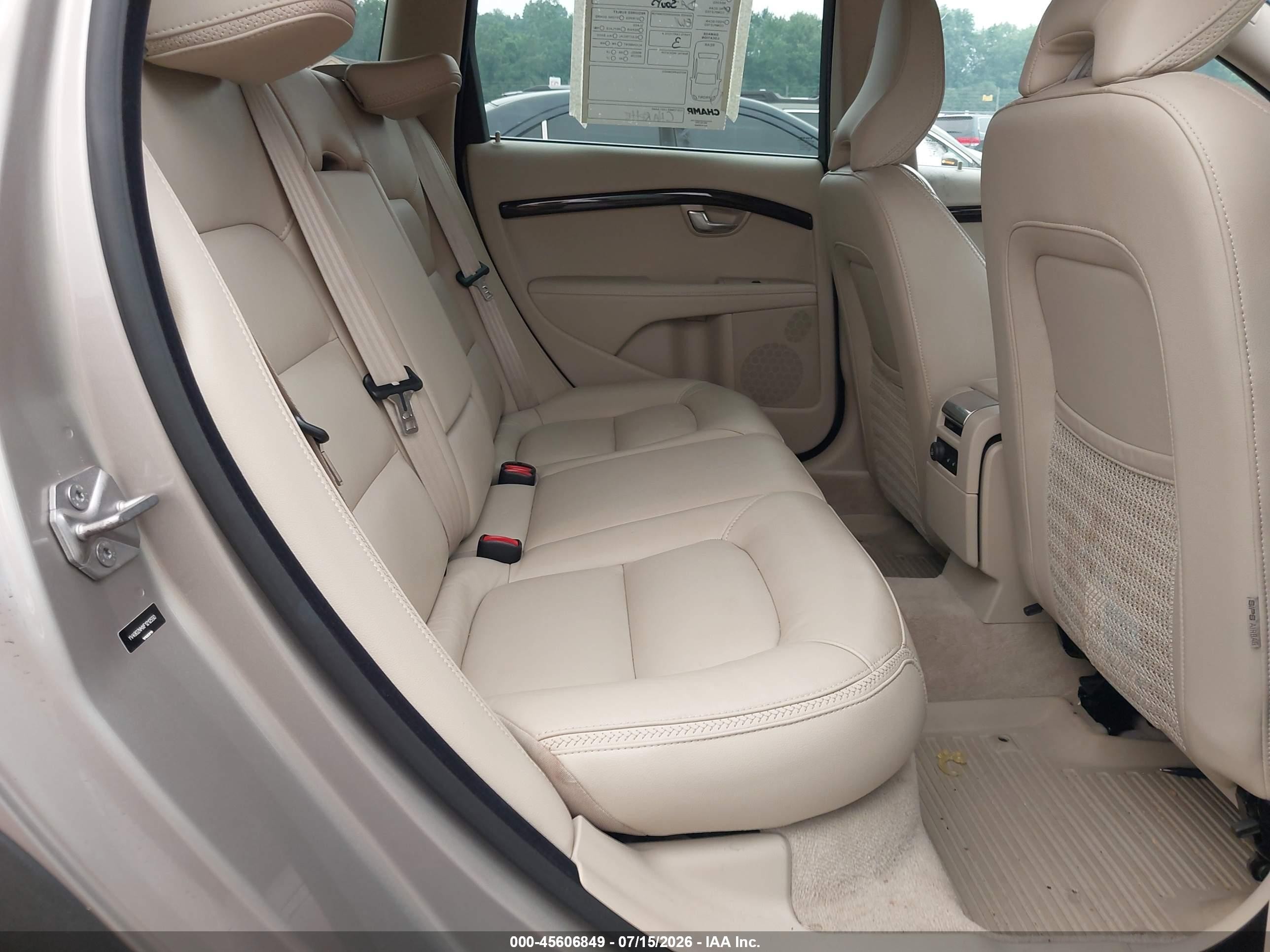 2015 Volvo Xc70 T6 Platinum Beige vin: YV4902NMXF1212550