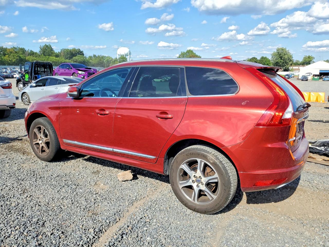 2015 Volvo Xc60 T6 Premier Maroon vin: YV4902RB4F2585506