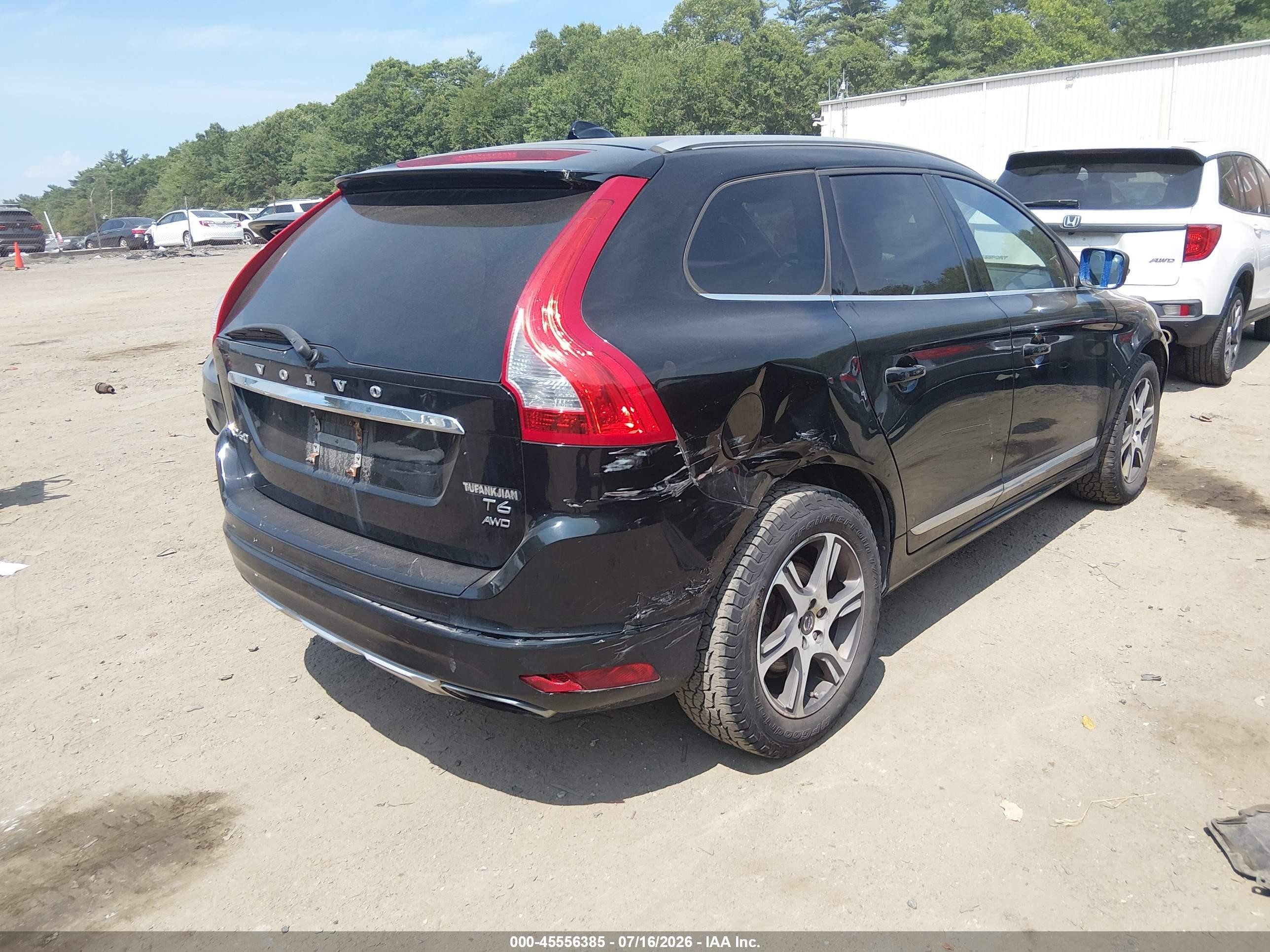 2015 Volvo Xc60 T6 Black vin: YV4902RB5F2585742