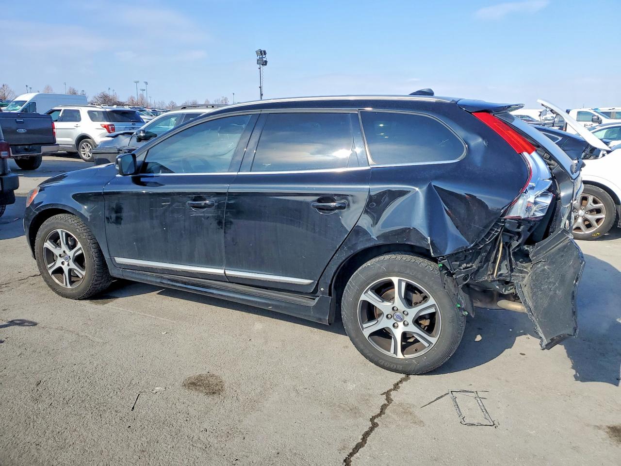 2015 Volvo Xc60 T6 Premier+ Black vin: YV4902RC0F2562748
