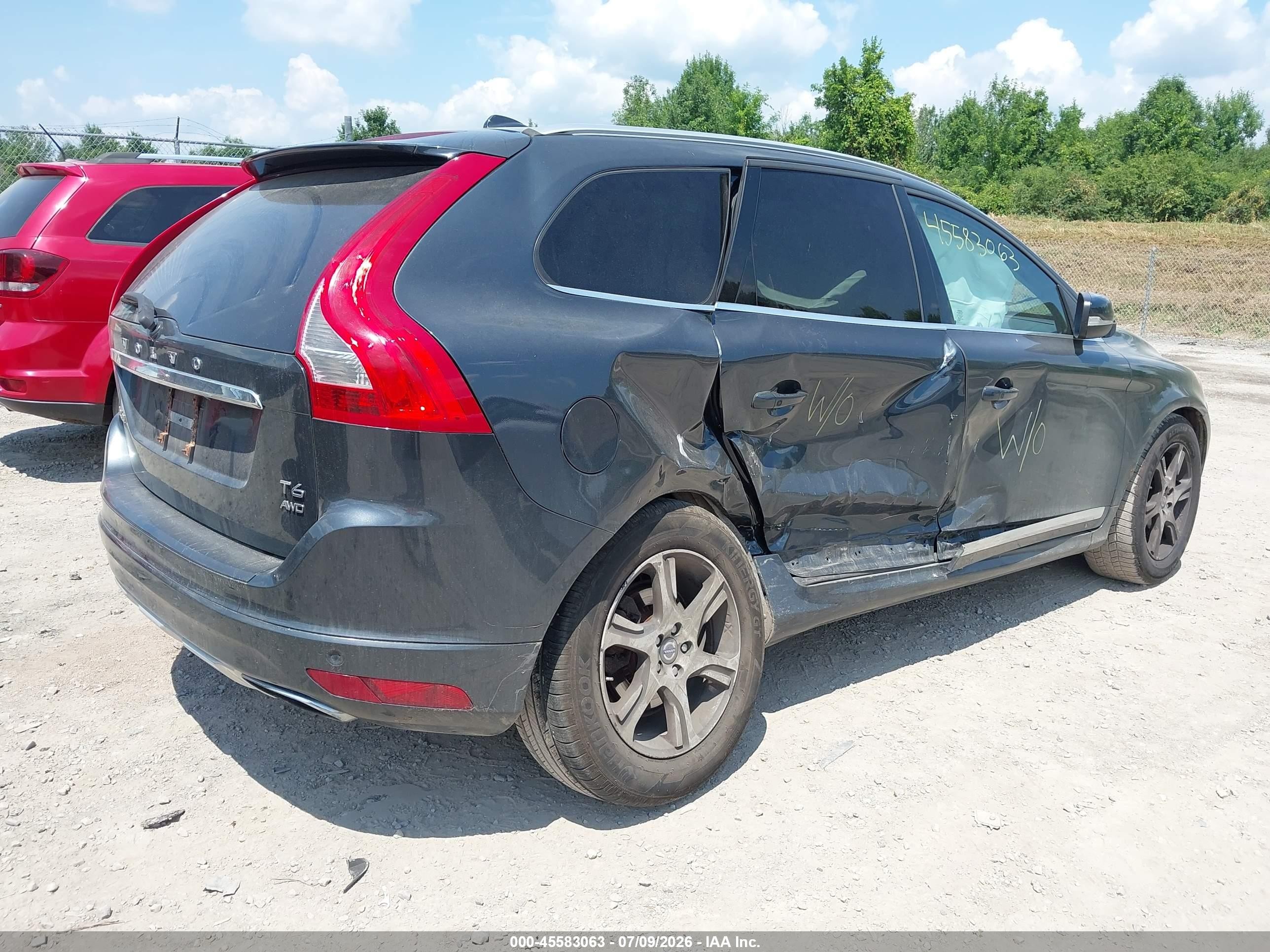 2015 Volvo Xc60 T6 Premier Plus Gray vin: YV4902RC4F2587796
