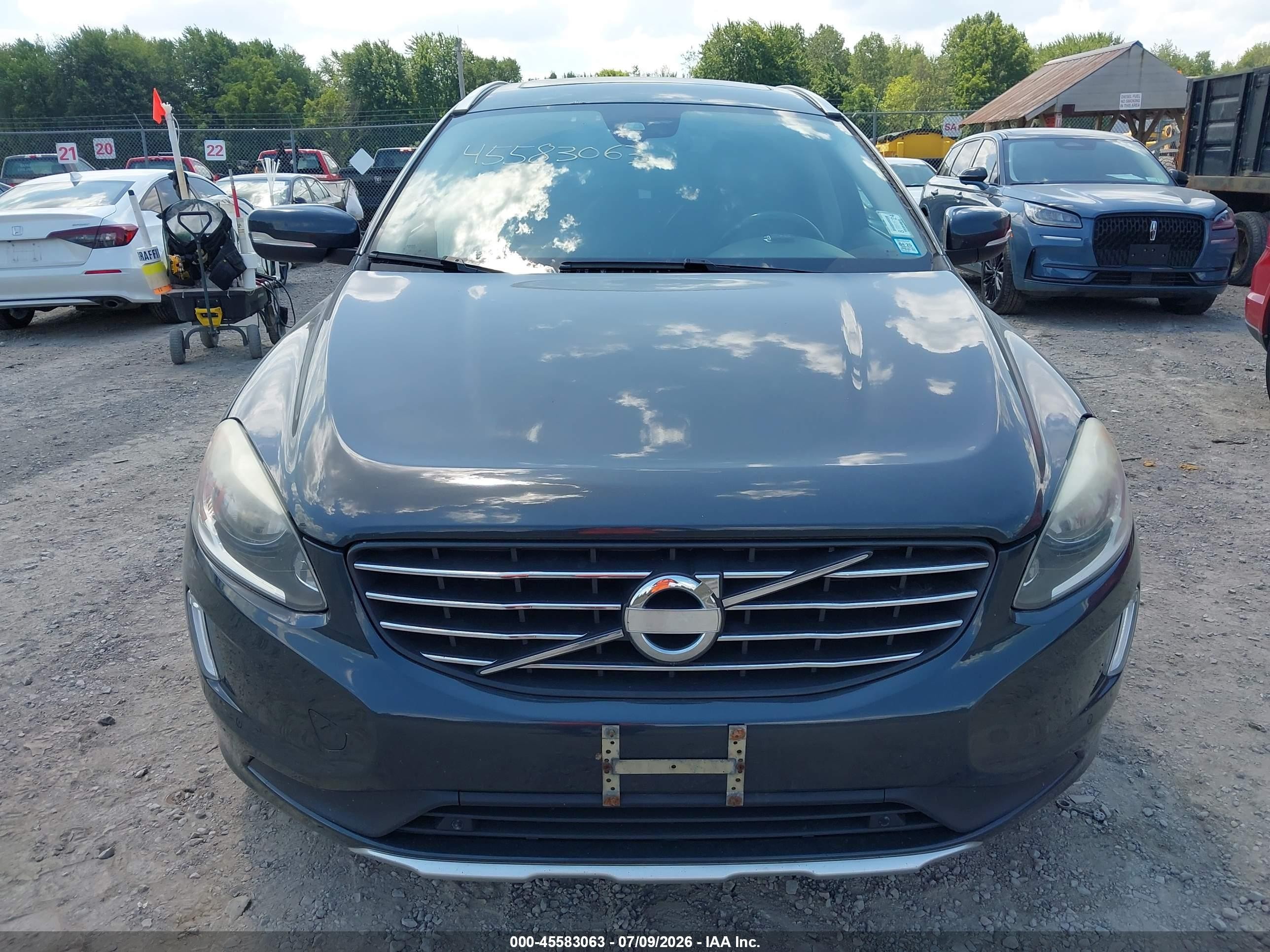 2015 Volvo Xc60 T6 Premier Plus Gray vin: YV4902RC4F2587796