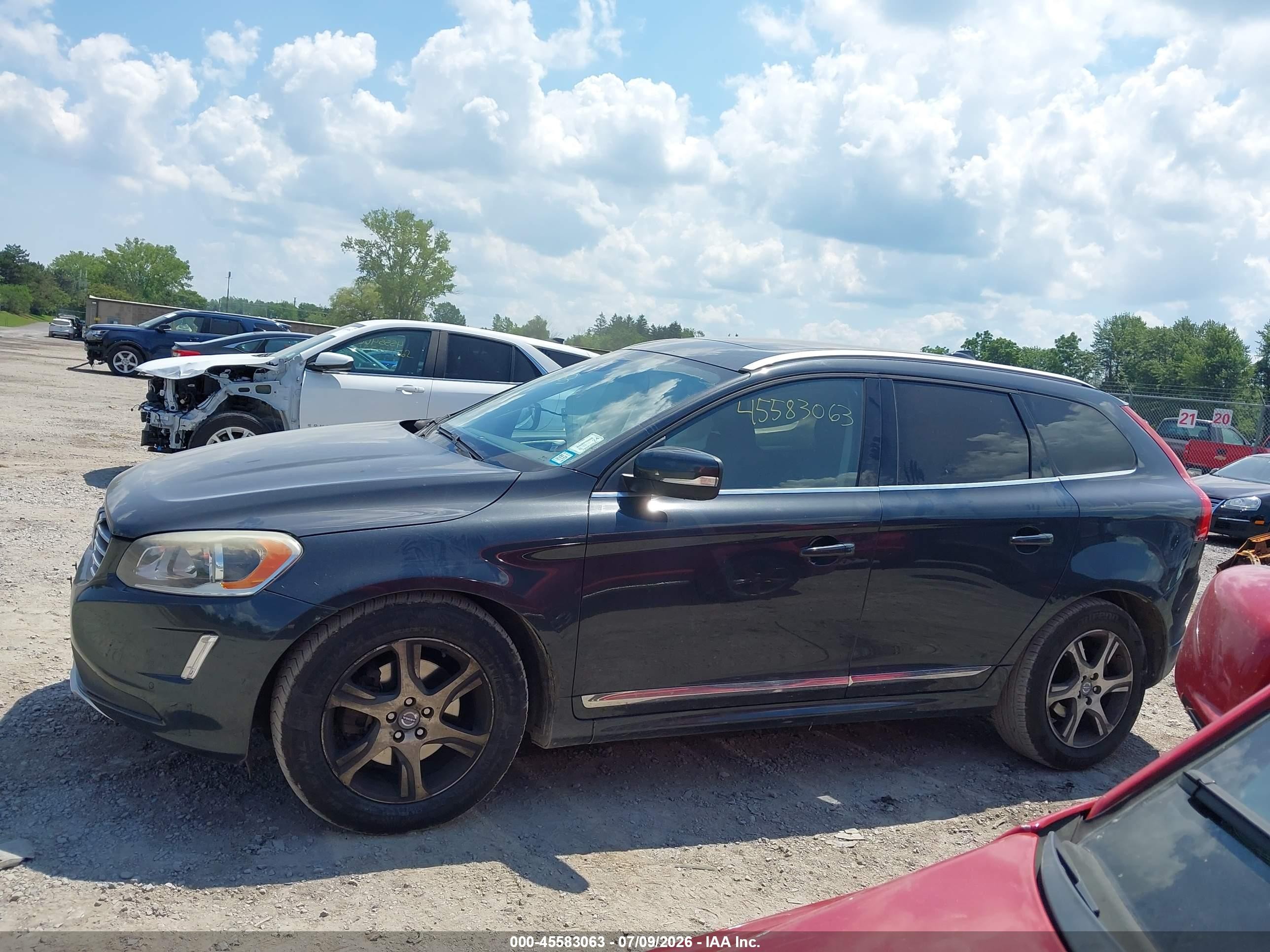 2015 Volvo Xc60 T6 Premier Plus Gray vin: YV4902RC4F2587796
