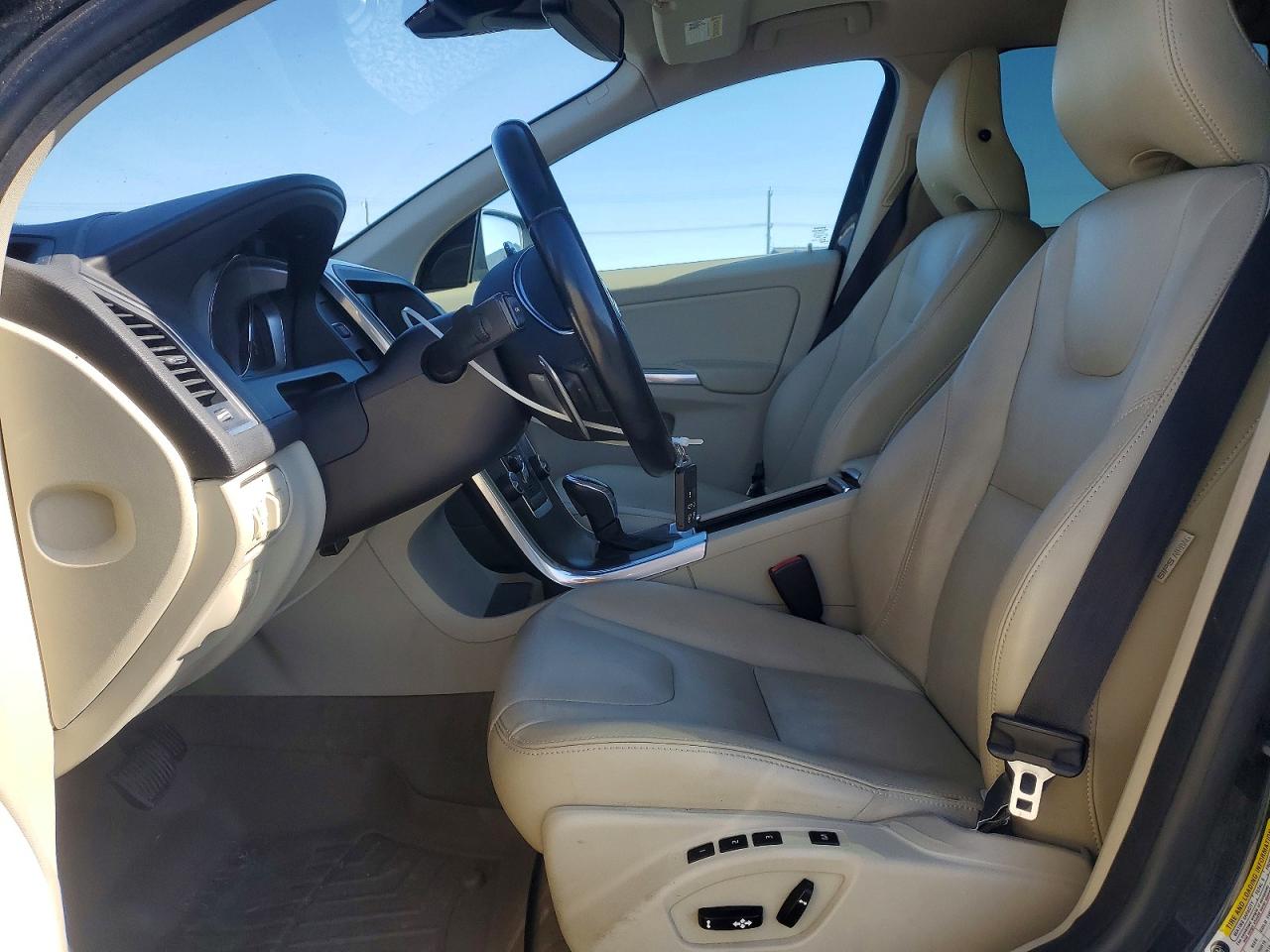 2015 Volvo Xc60 T6 Premier+ Black vin: YV4902RC5F2592635