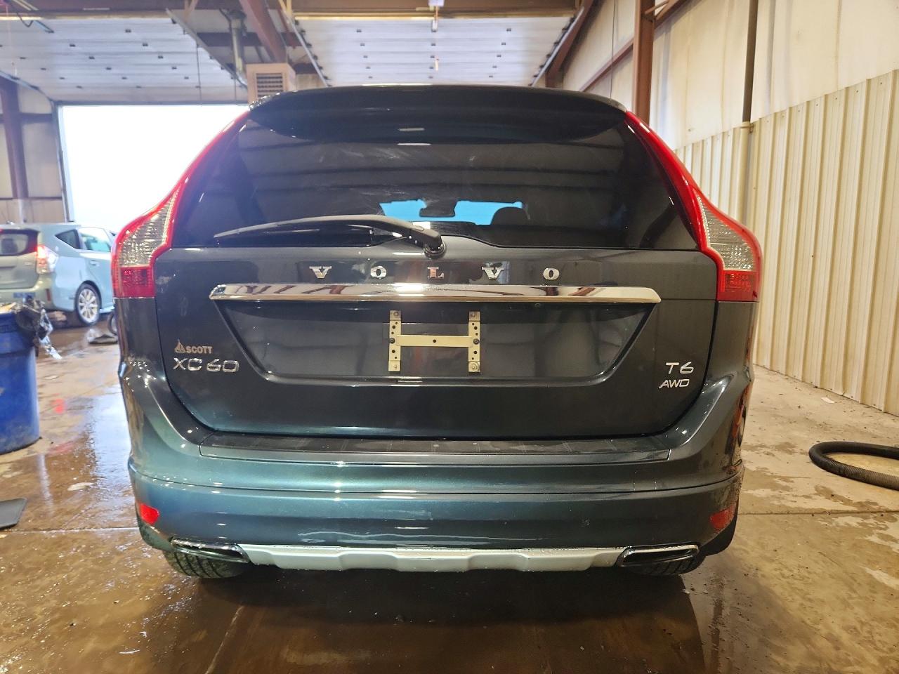 2015 Volvo Xc60 T6 Premier+ Gray vin: YV4902RC7F2619186