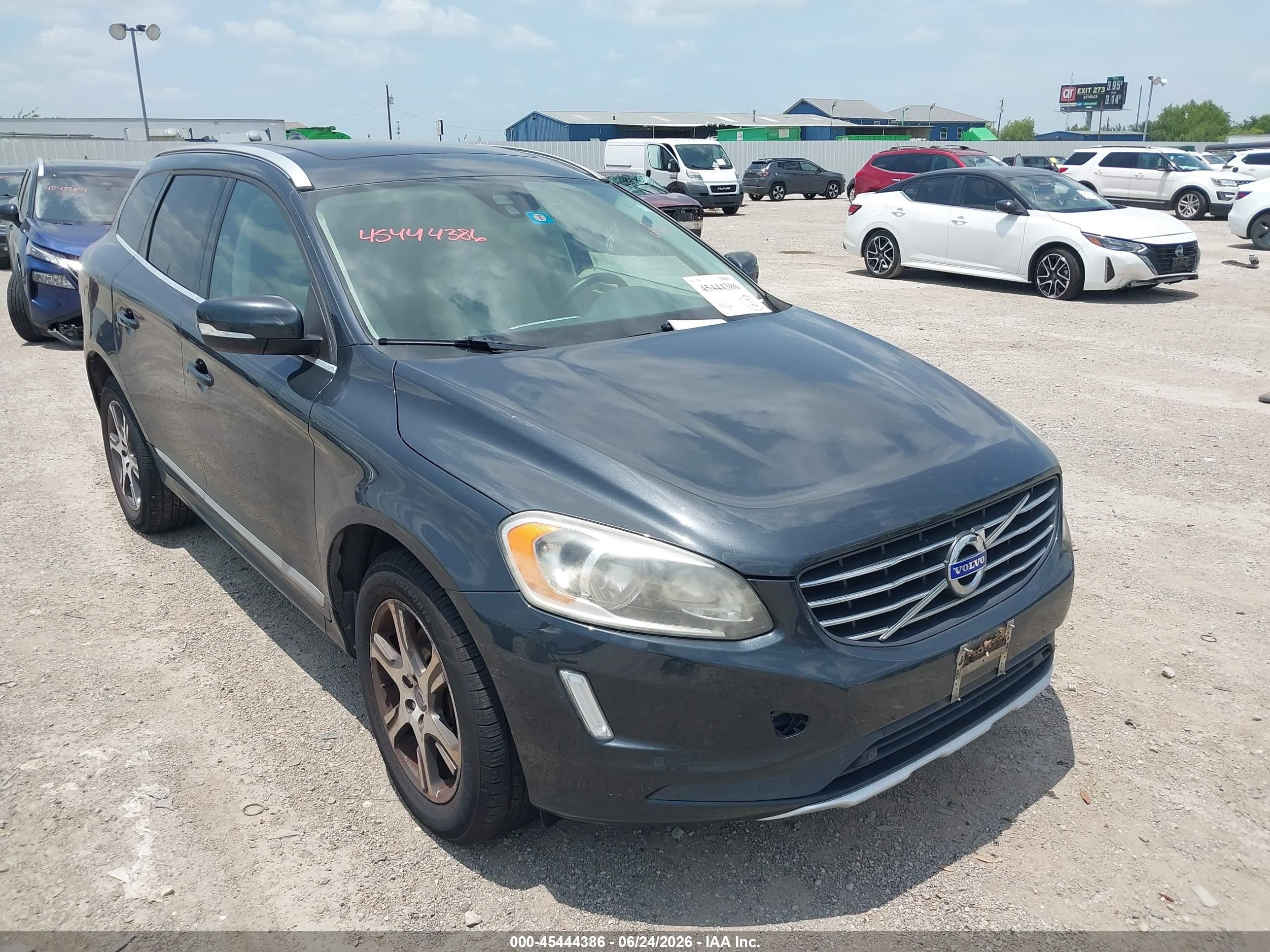 2015 Volvo Xc60 T6 Platinum Gray vin: YV4902RD3F2622594