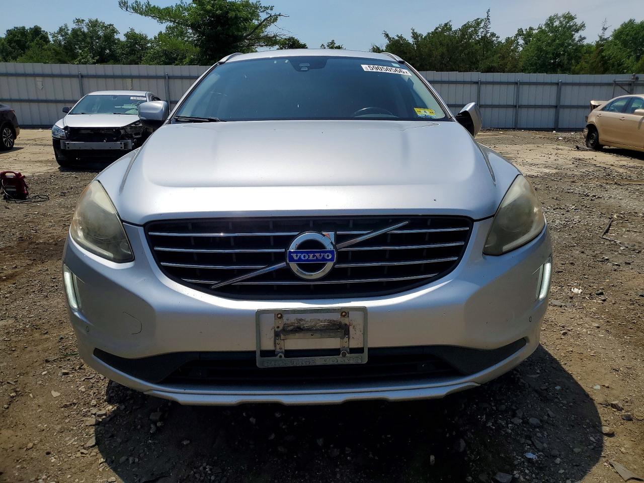 2015 Volvo Xc60 T6 Premier Silver vin: YV4902RK0F2662713