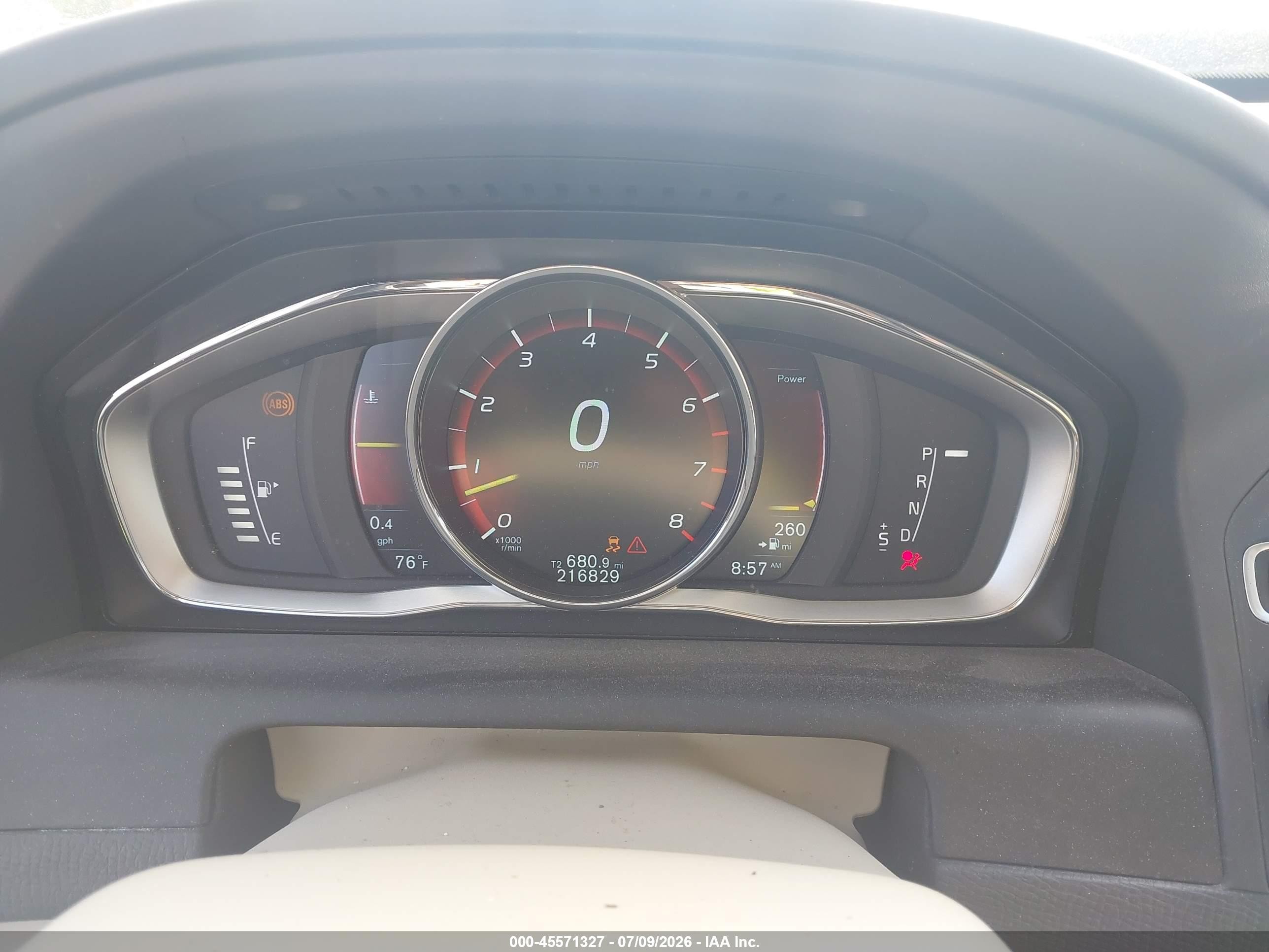 2015 Volvo Xc60 T6 White vin: YV4902RK0F2678300