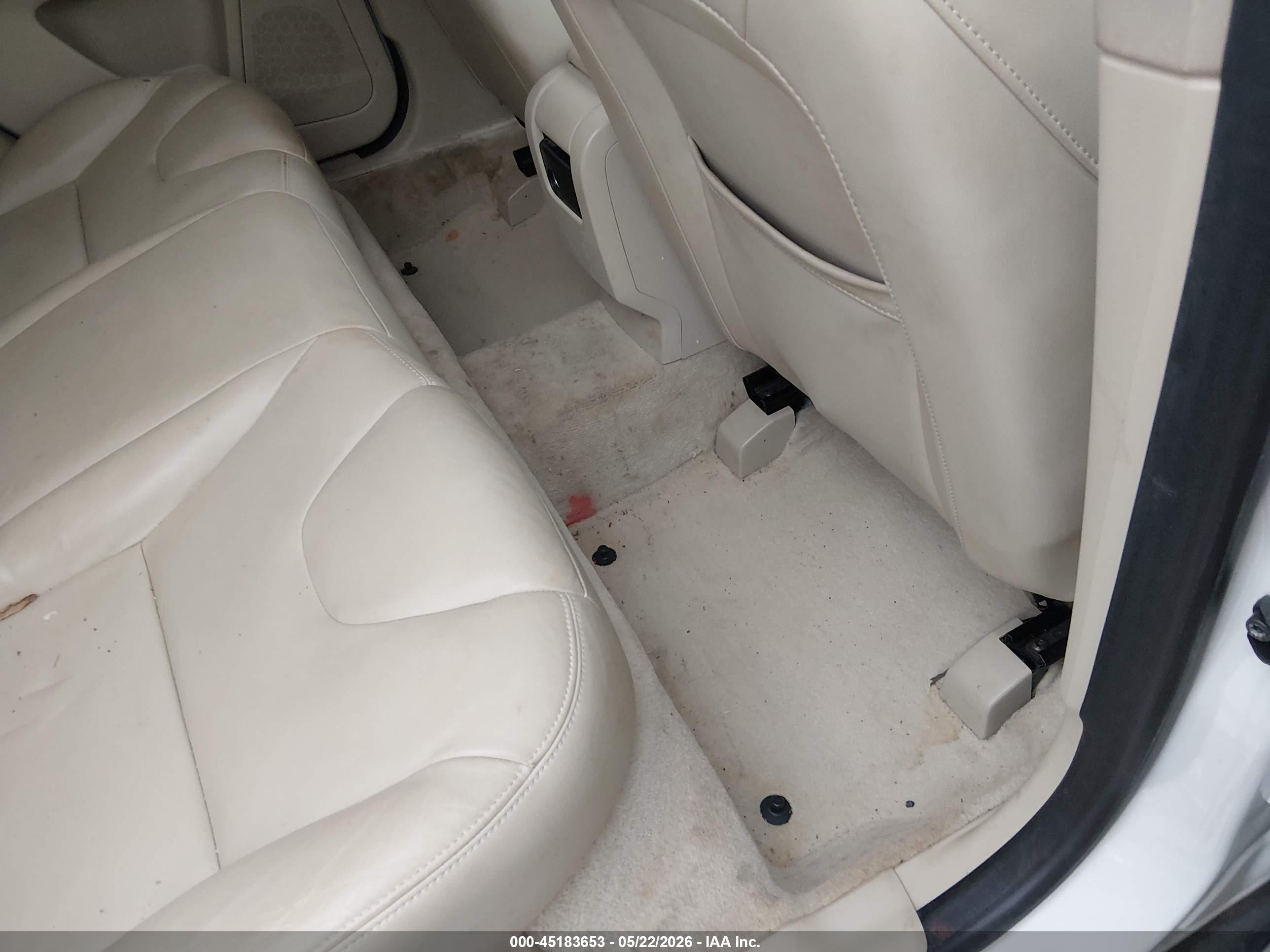 2015 Volvo Xc60 T6 White vin: YV4902RK0F2727480