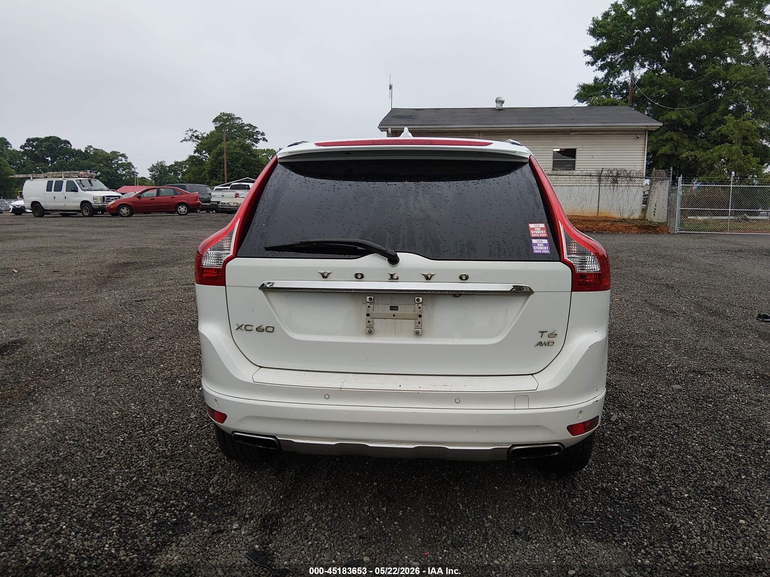 2015 Volvo Xc60 T6 White vin: YV4902RK0F2727480