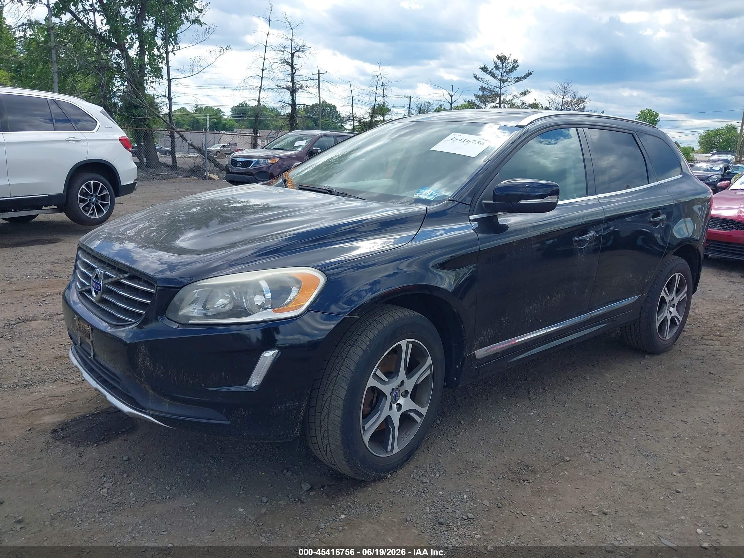 2015 Volvo Xc60 T6 Черный vin: YV4902RK2F2667315