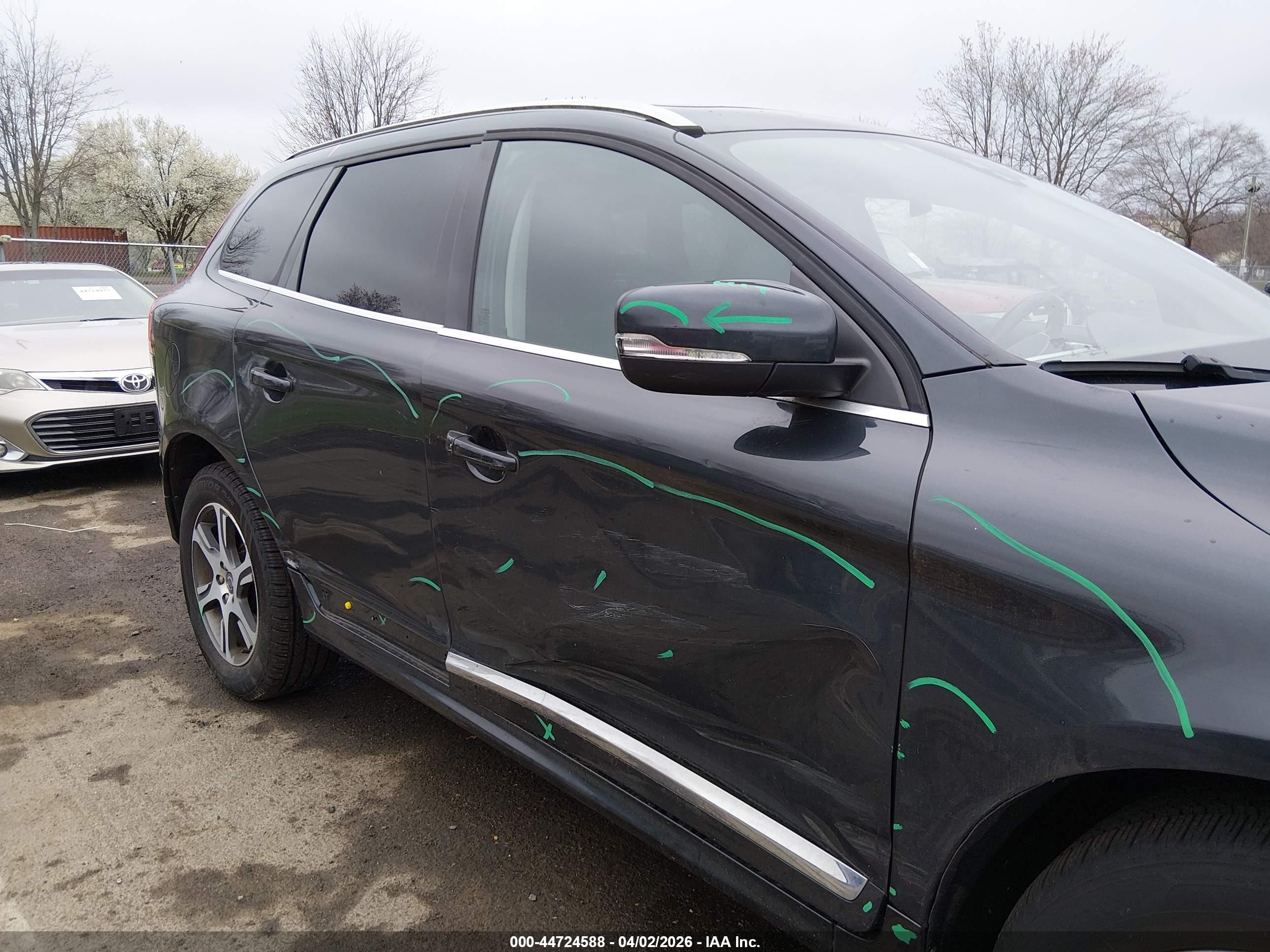 2015 Volvo Xc60 T6 Black vin: YV4902RK3F2721477