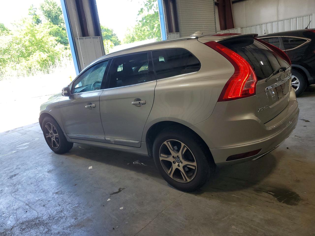 2015 Volvo Xc60 T6 Premier Gold vin: YV4902RK4F2635286