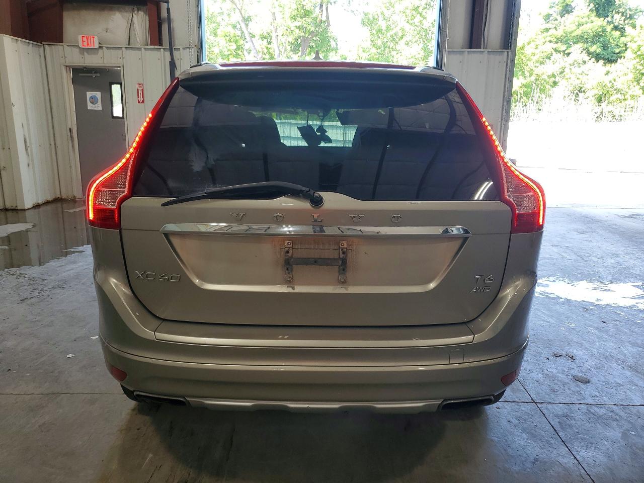 2015 Volvo Xc60 T6 Premier Gold vin: YV4902RK4F2635286