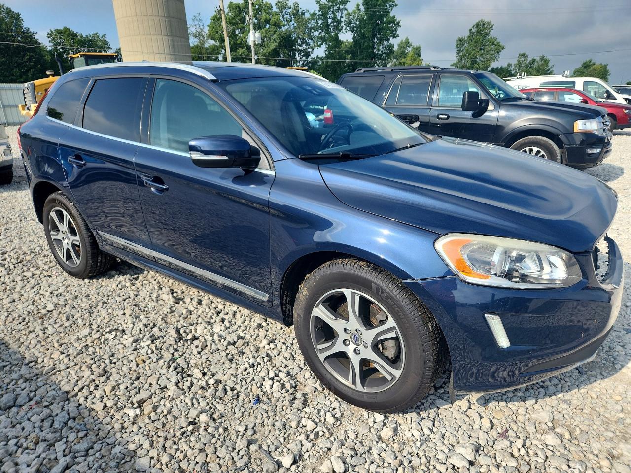 2015 Volvo Xc60 T6 Premier Blue vin: YV4902RK4F2707507