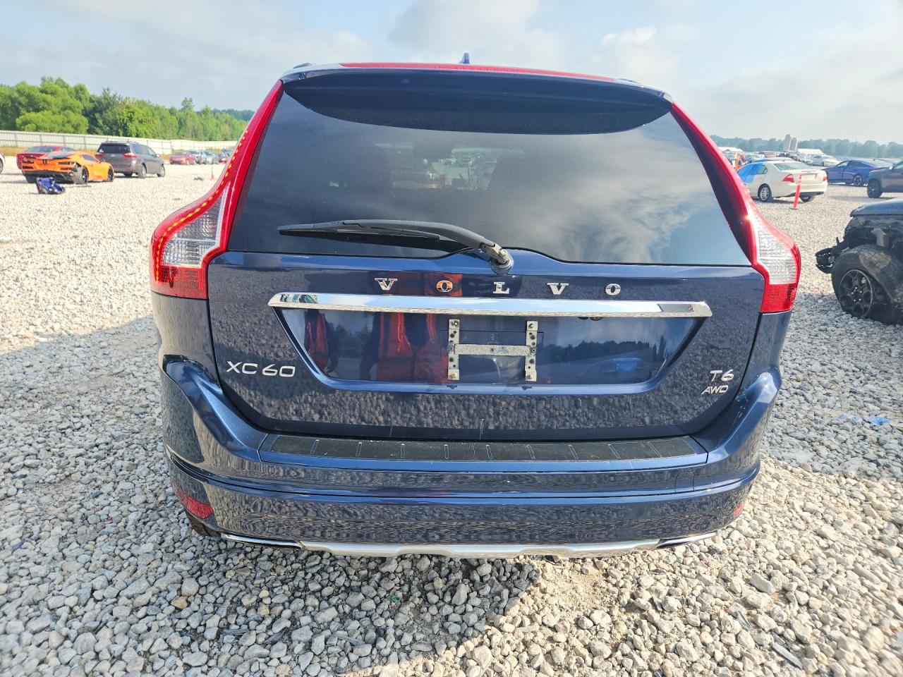 2015 Volvo Xc60 T6 Premier Blue vin: YV4902RK4F2707507