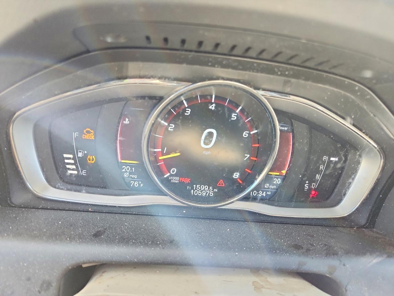 2015 Volvo Xc60 T6 Premier Gold vin: YV4902RK6F2651764