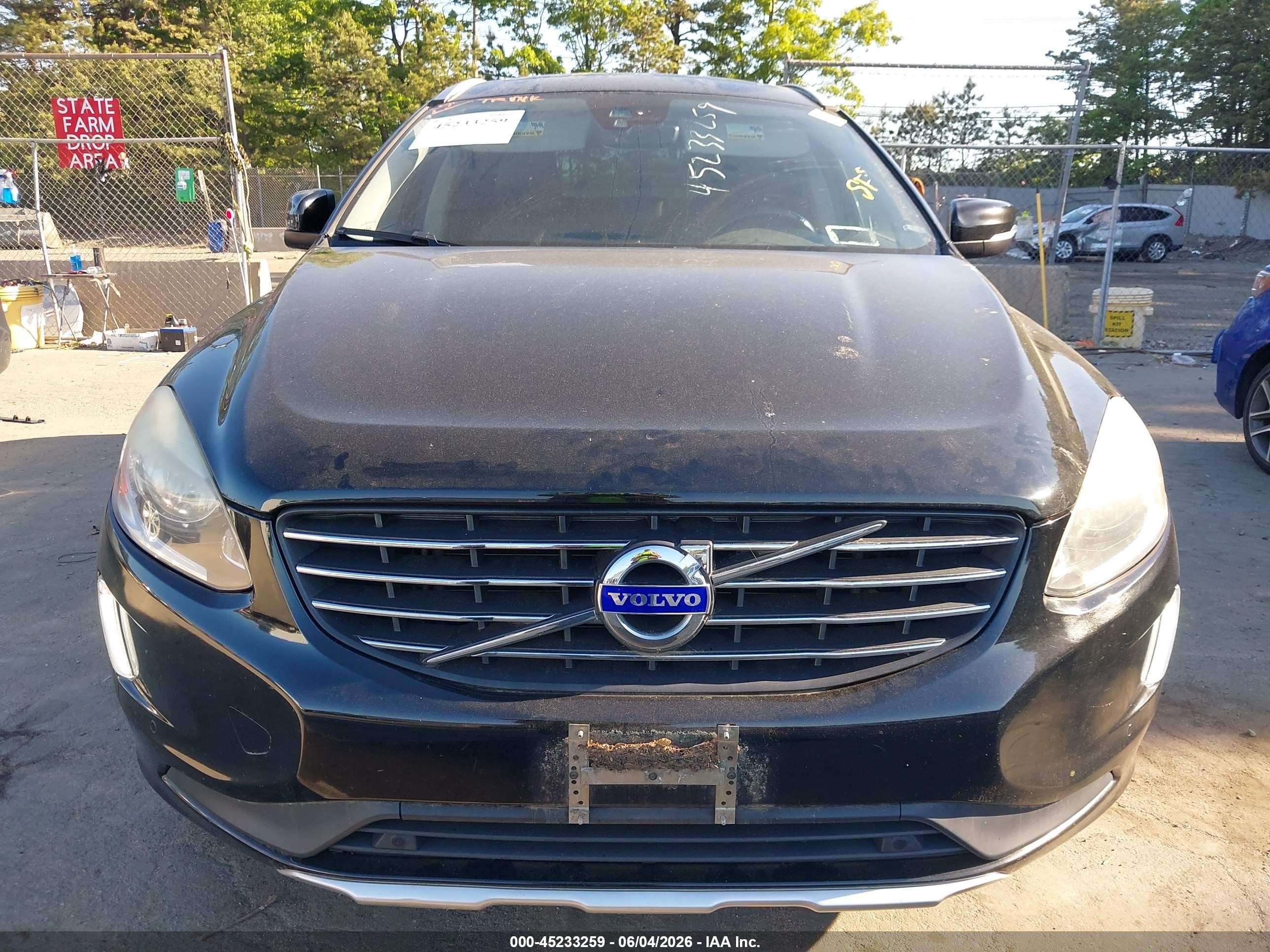 2015 Volvo Xc60 T6 Black vin: YV4902RK6F2664496