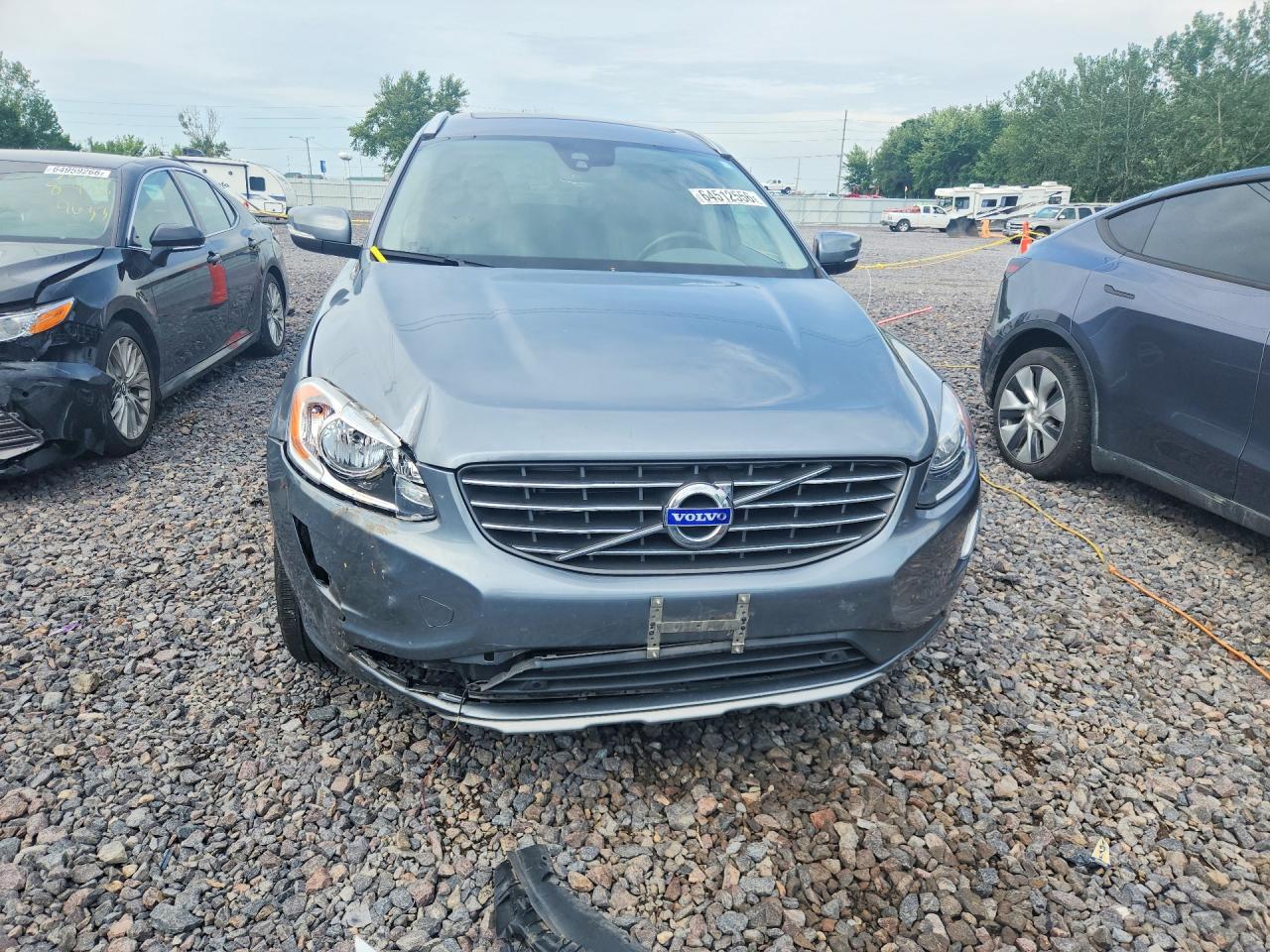 2016 Volvo Xc60 T6 Premier Gray vin: YV4902RK6G2818755
