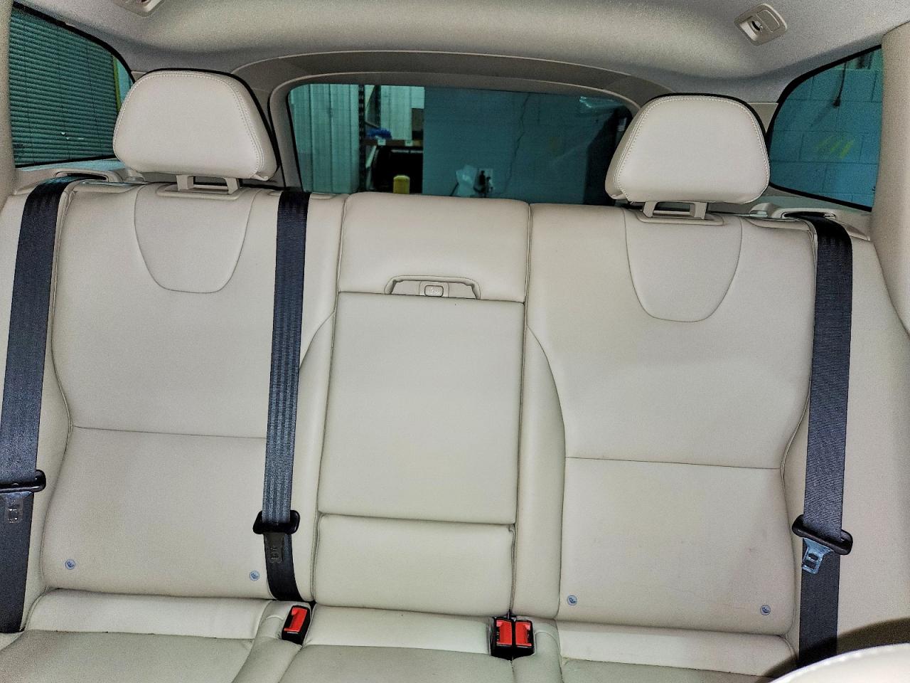 2015 Volvo Xc60 T6 Premier Tan vin: YV4902RK7F2710580