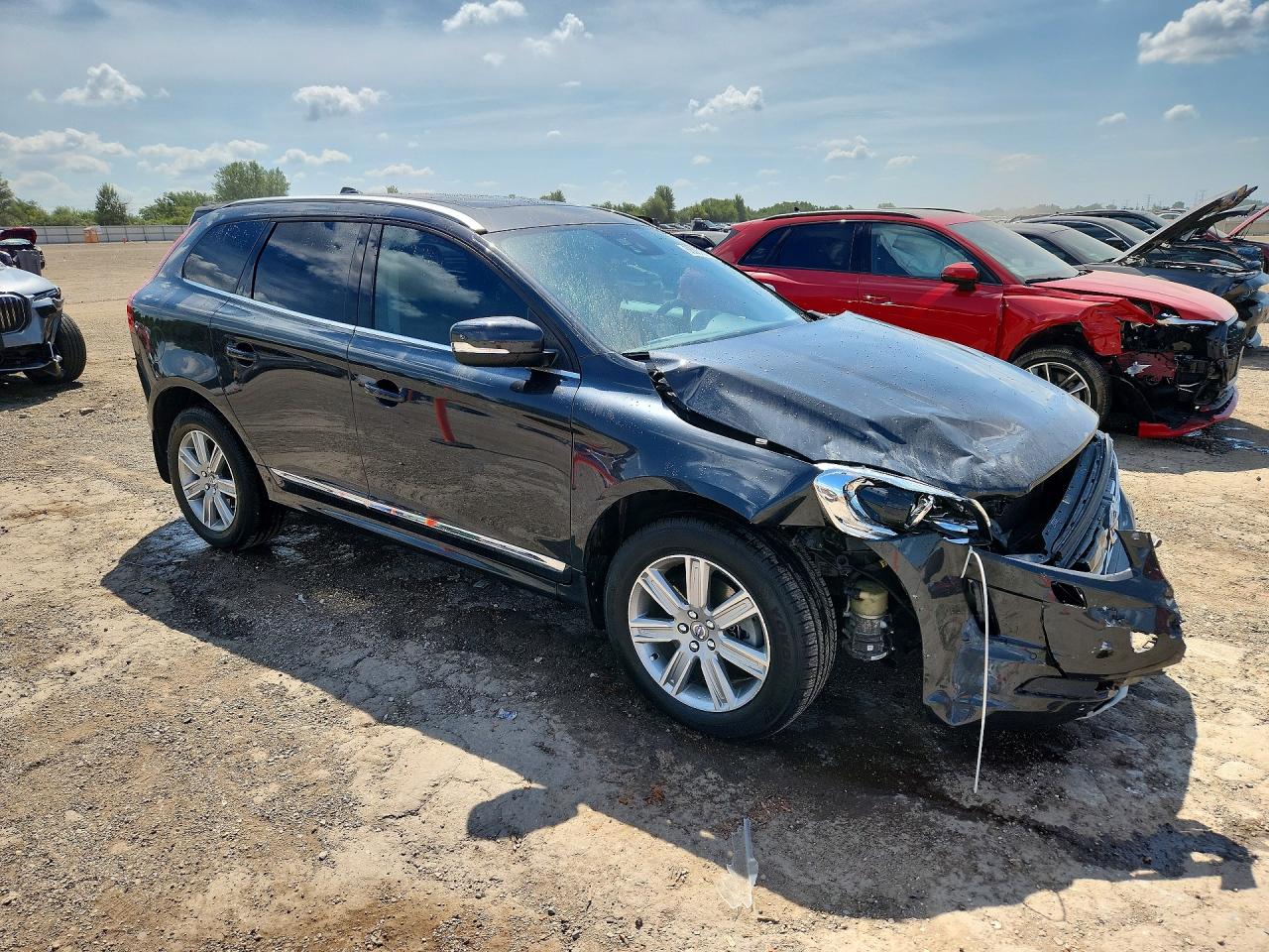2016 Volvo Xc60 T6 Platinum Gray vin: YV4902RM0G2796110