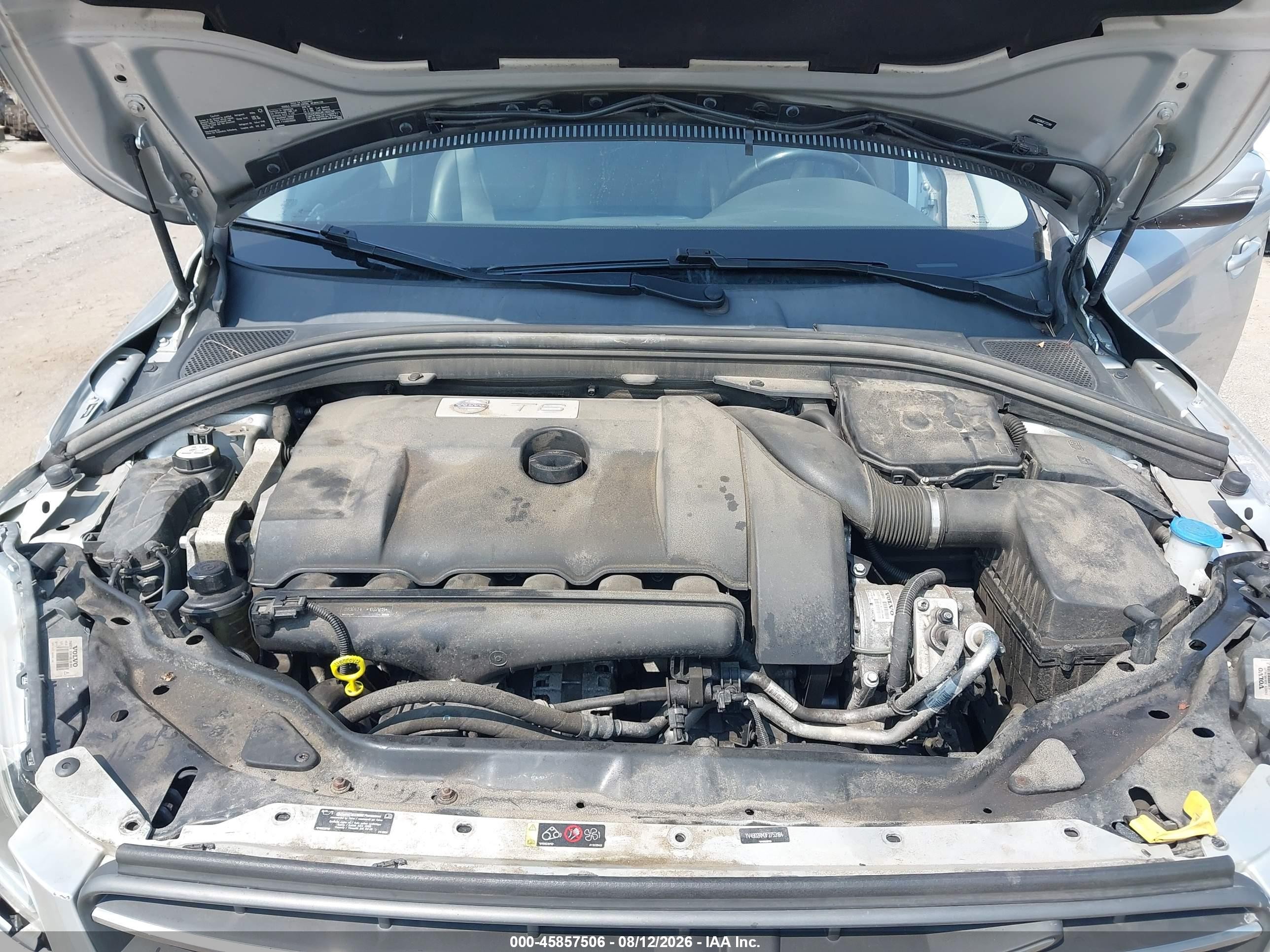 2015 Volvo Xc60 T6 Platinum Silver vin: YV4902RM3F2753184
