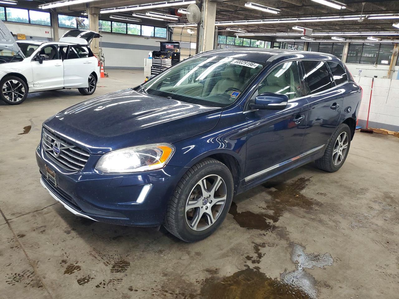 2015 Volvo Xc60 T6 Platinum Синий vin: YV4902RM7F2734914