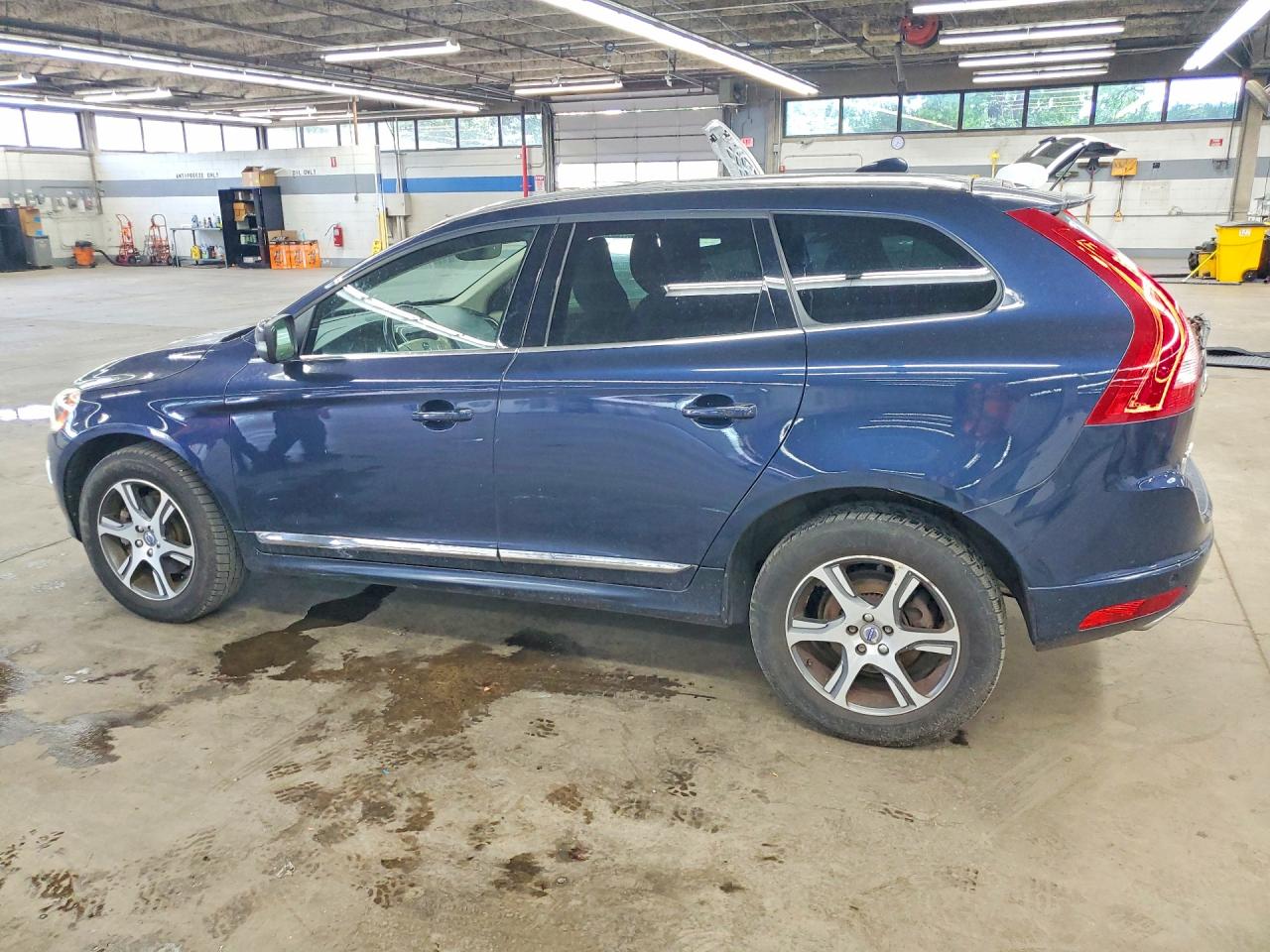 2015 Volvo Xc60 T6 Platinum Blue vin: YV4902RM7F2734914