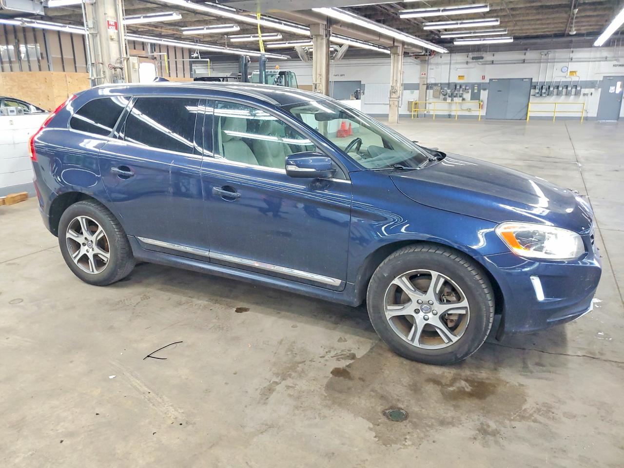 2015 Volvo Xc60 T6 Platinum Blue vin: YV4902RM7F2734914