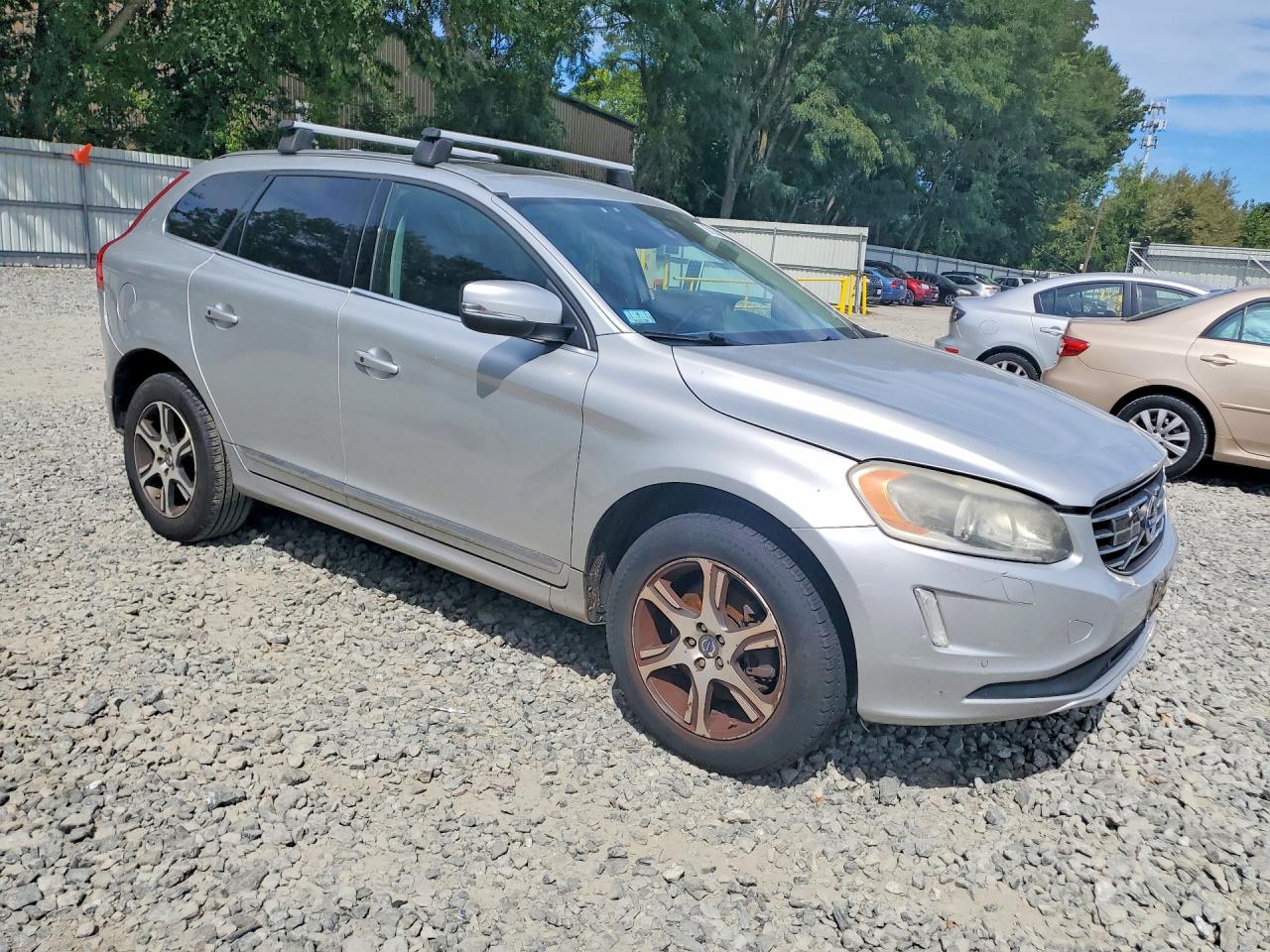 2015 Volvo Xc60 T6 Platinum Silver vin: YV4902RM8F2663187