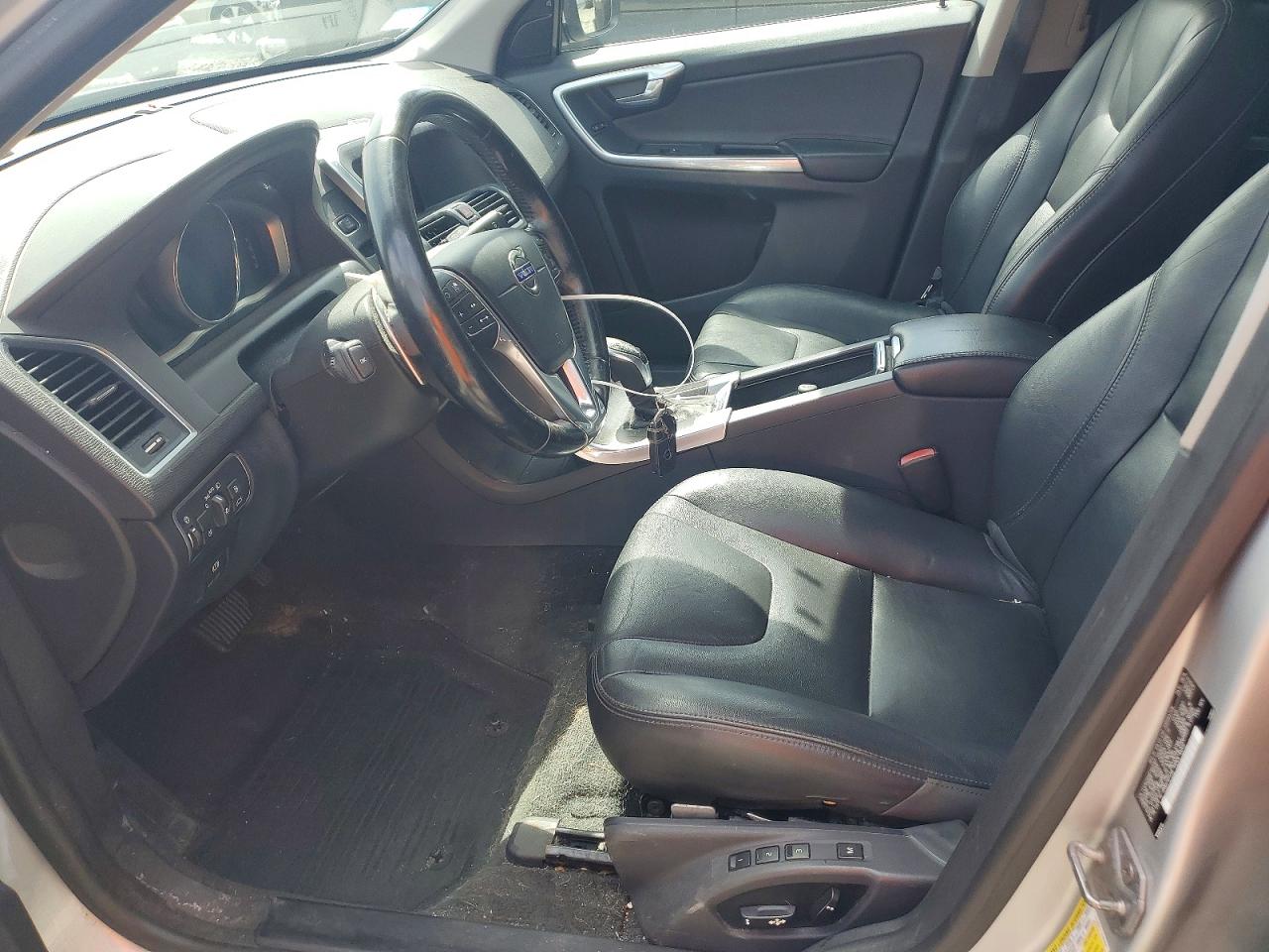 2015 Volvo Xc60 T6 Platinum Silver vin: YV4902RM8F2663187
