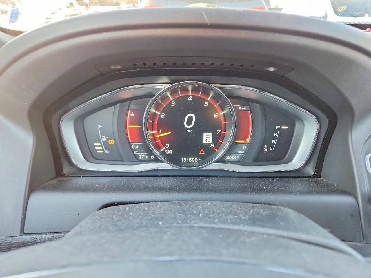 2015 Volvo Xc60 T6 Platinum White vin: YV4902RMXF2675650