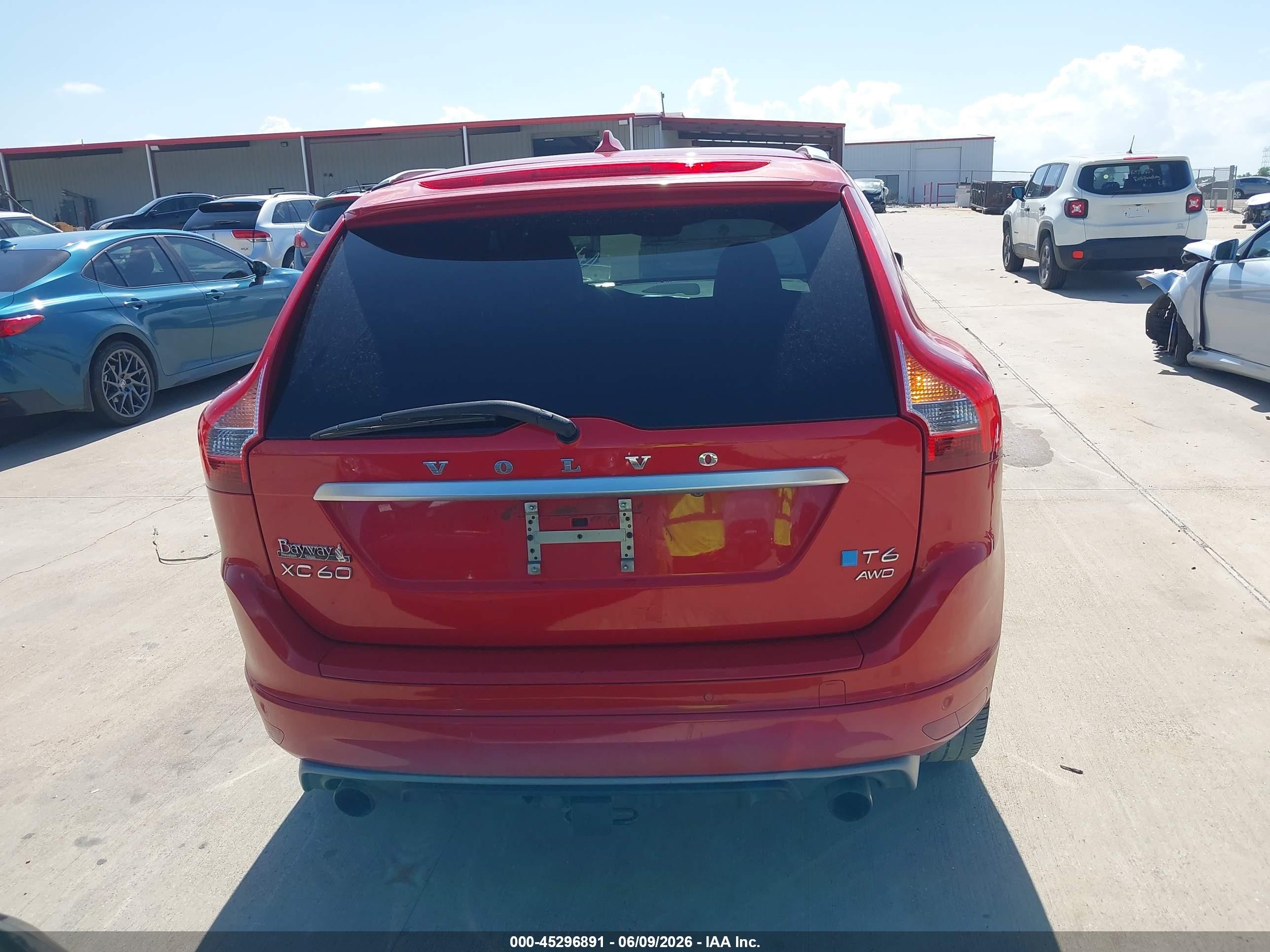 2015 Volvo Xc60 T6 R-design Platinum Красный vin: YV4902RS8F2743135