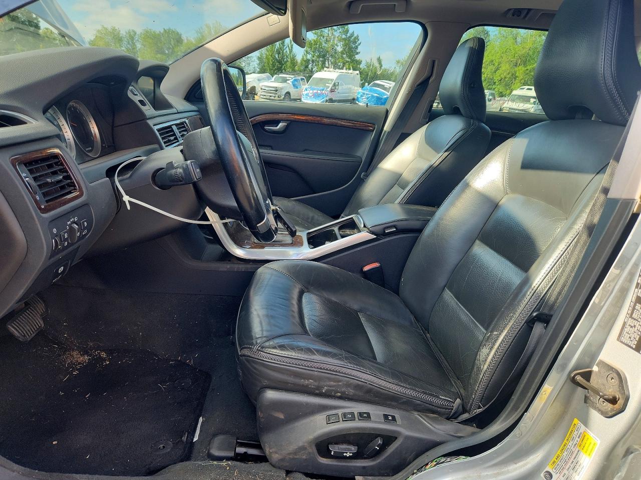 2013 Volvo Xc70 3.2 Серебряный vin: YV4940BL5D1158835