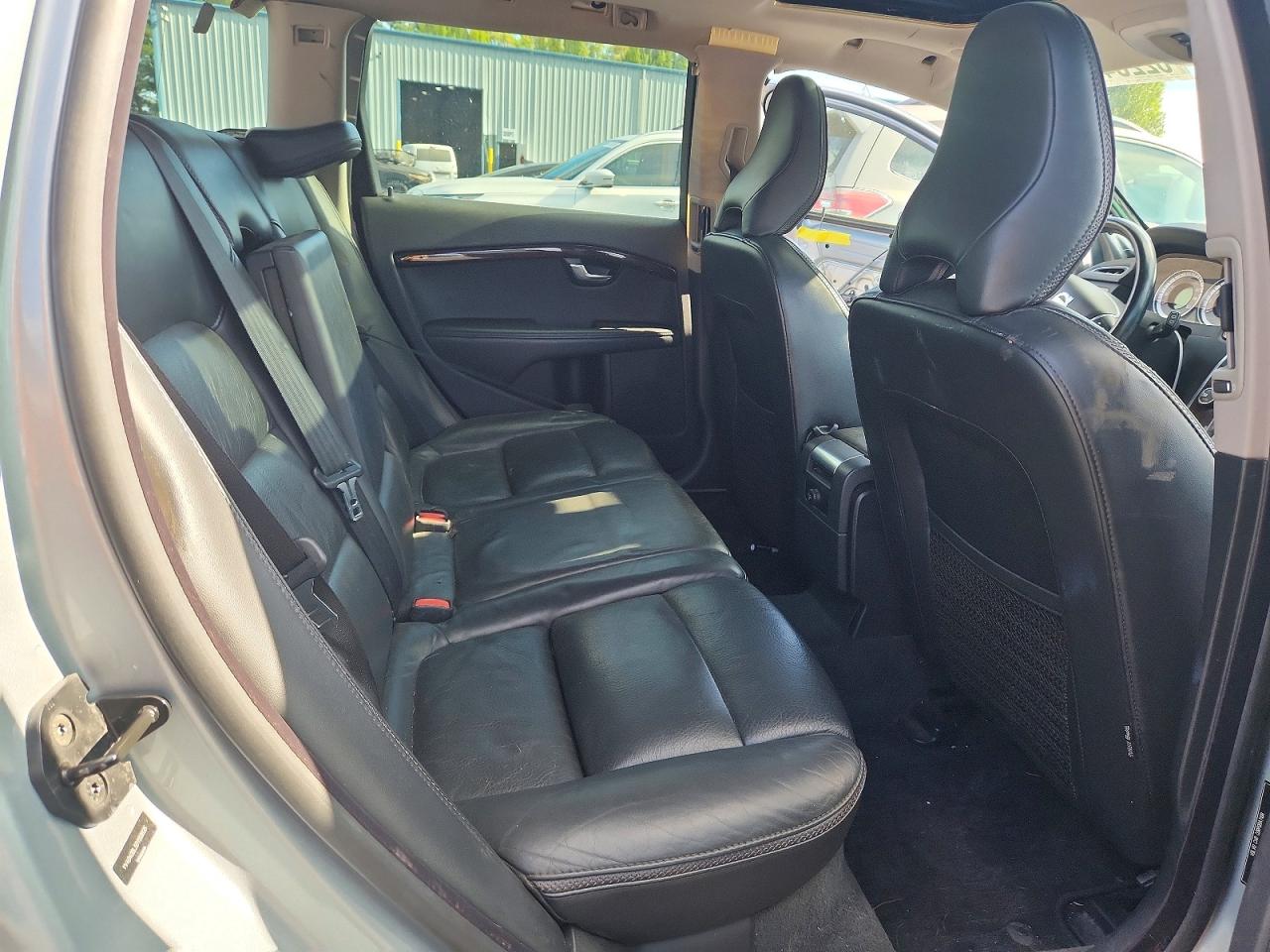 2013 Volvo Xc70 3.2 Серебряный vin: YV4940BL5D1158835