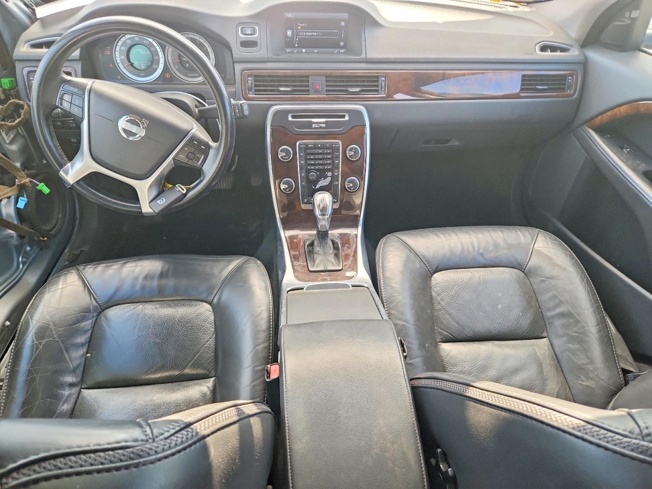 2013 Volvo Xc70 3.2 Серебряный vin: YV4940BL5D1158835