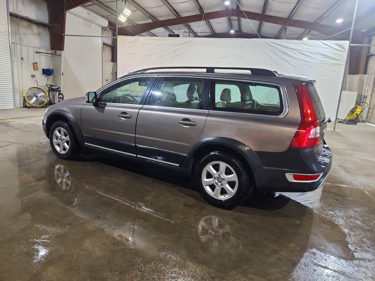 2011 Volvo Xc70 3.2 Gray vin: YV4940BZ2B1099728