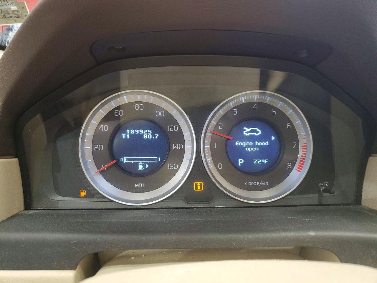 2012 Volvo Xc70 3.2 Red vin: YV4940BZ4C1118295