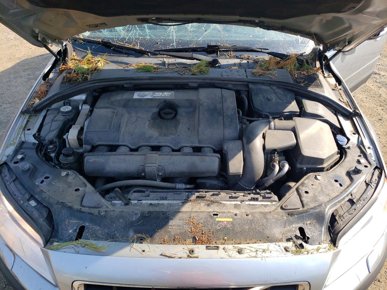 2012 Volvo Xc70 3.2 Silver vin: YV4940BZ4C1139373