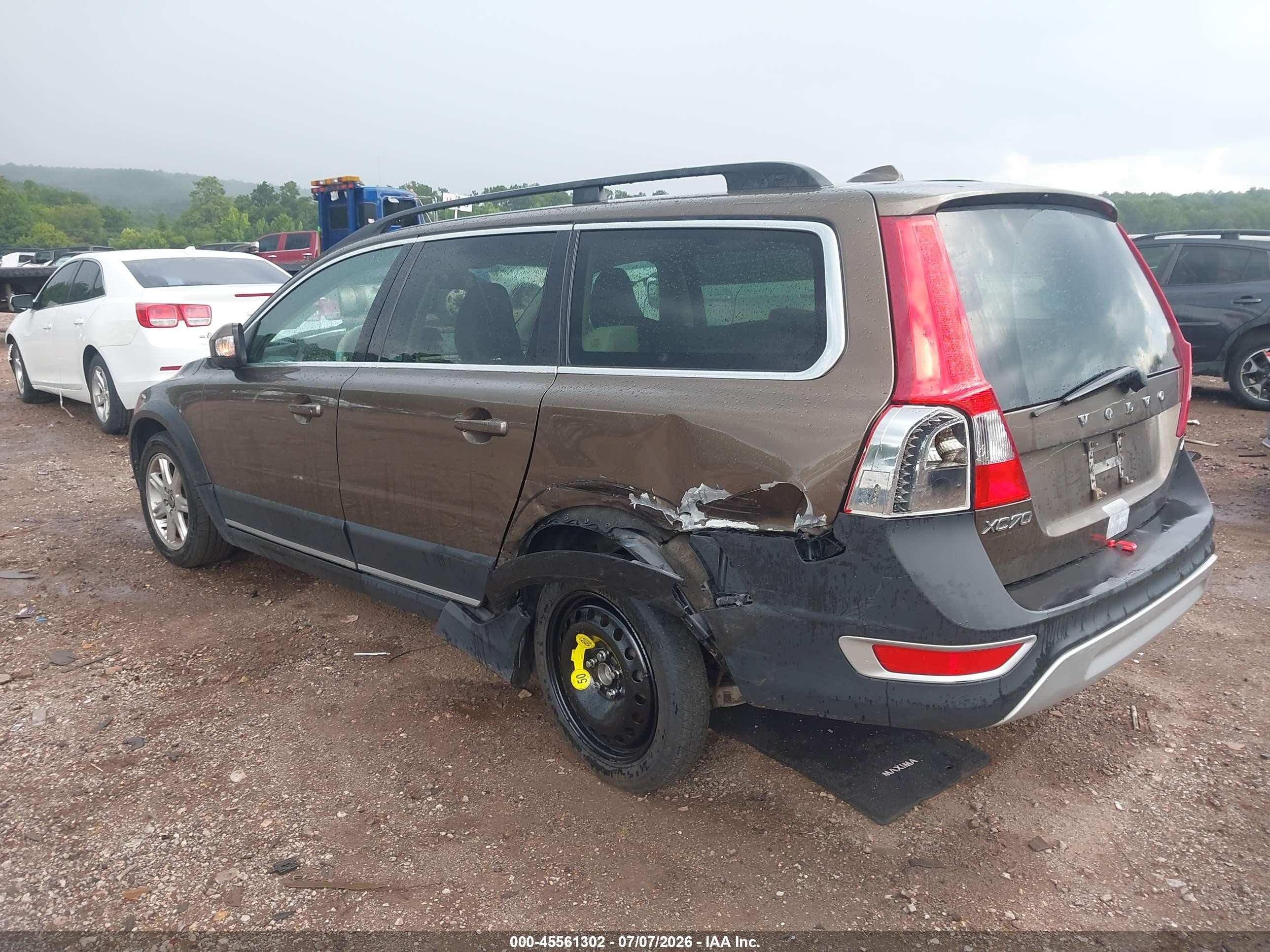 2012 Volvo Xc70 3.2l/3.2l Platinum/3.2l Premier/3.2l Premier Plus Brown vin: YV4940BZ4C1140085